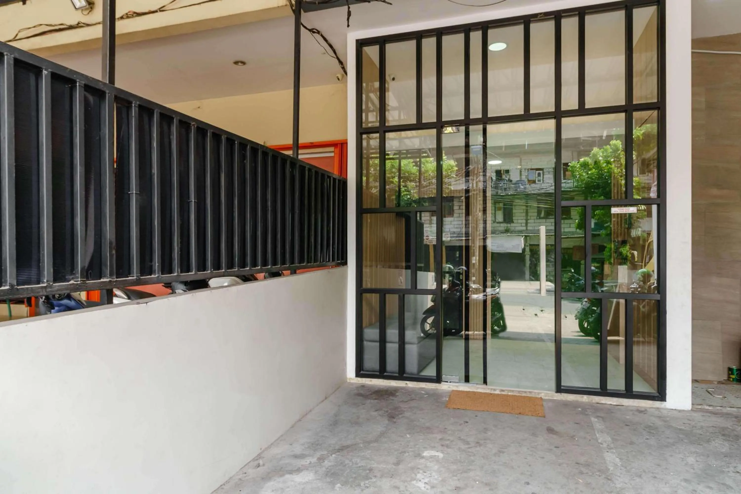 Property building in RedDoorz @ Mangga Besar 2