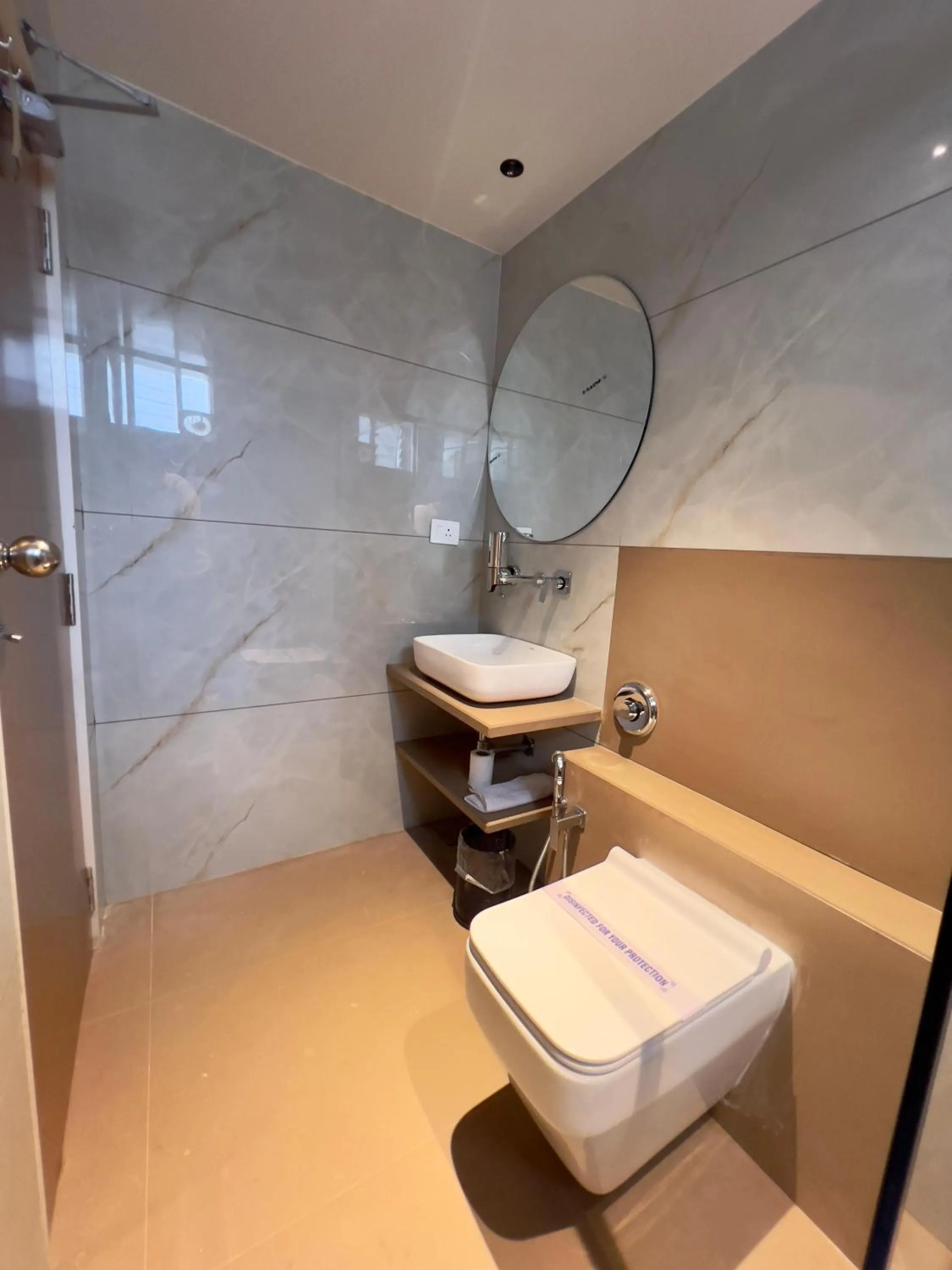 Toilet in Hotel Grand Pragati