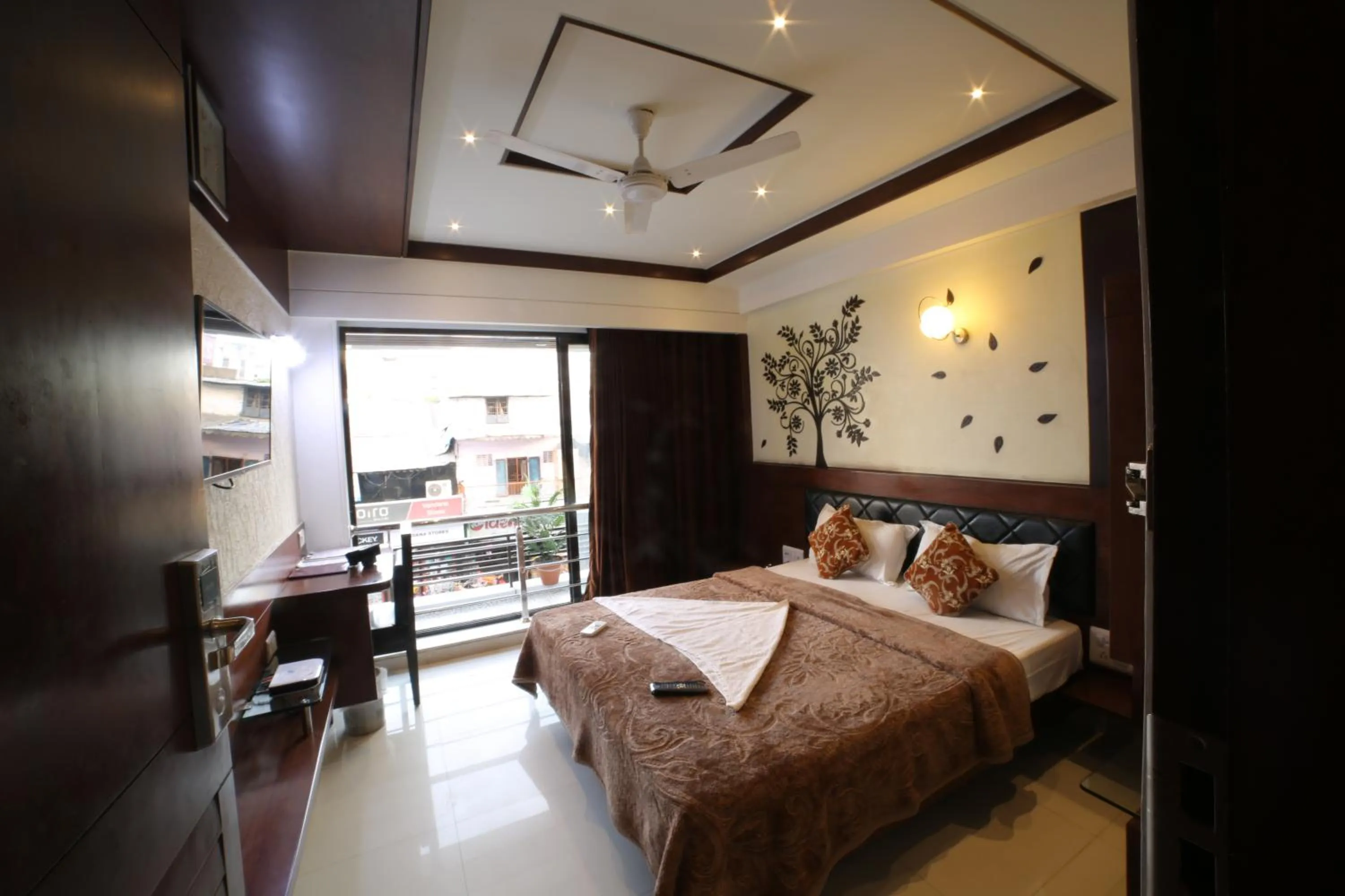 Bed in Hotel Grand Pragati