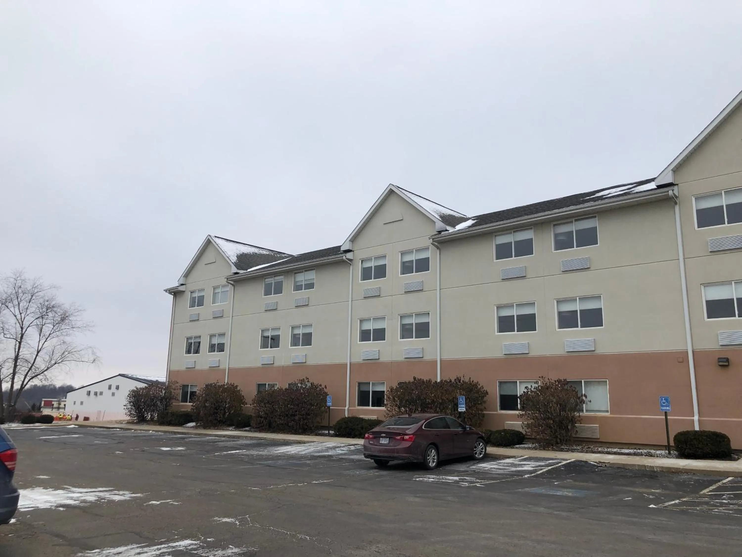 Property building in Holiday Inn Express Mt. Vernon by IHG