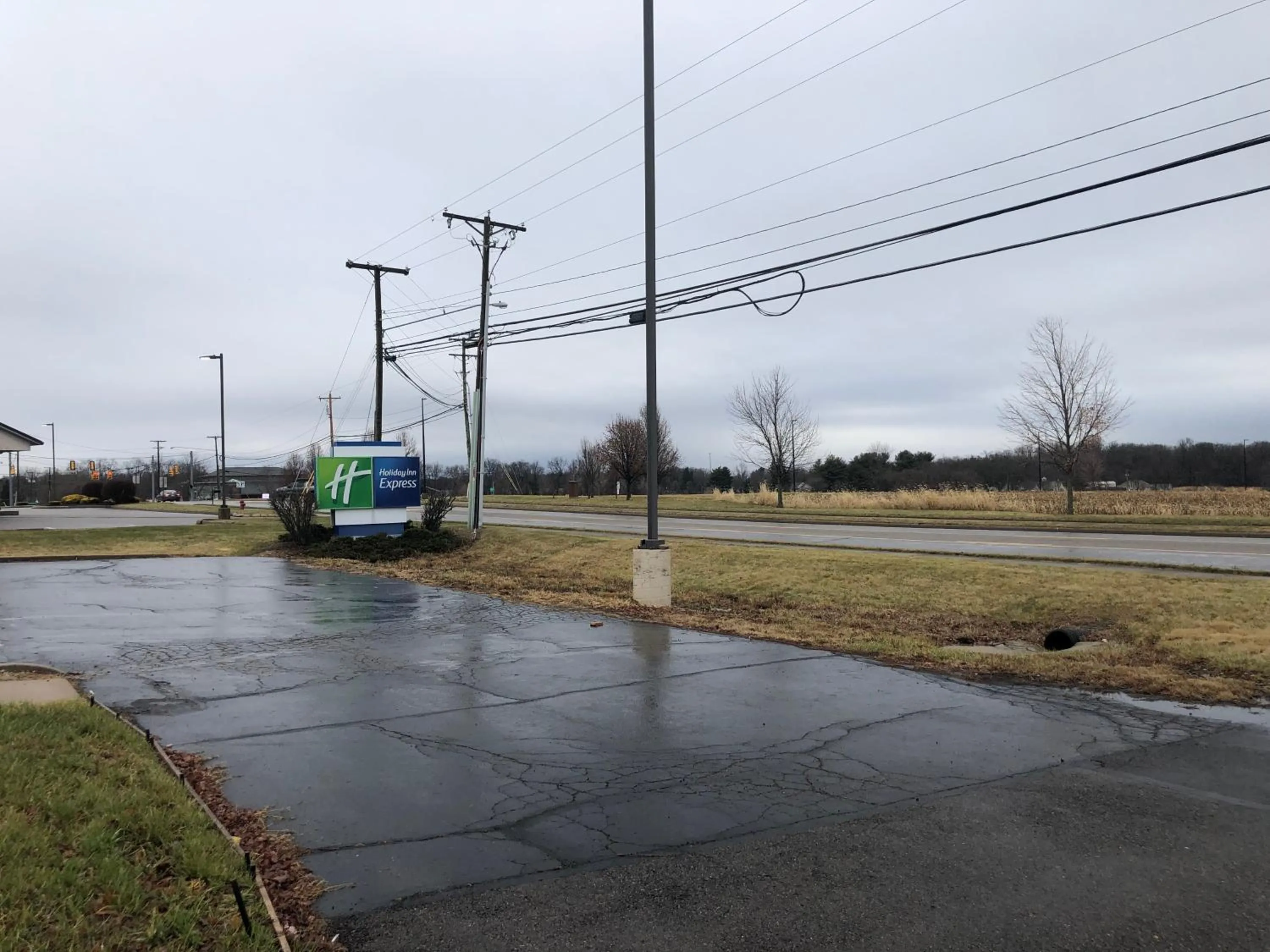 Street view in Holiday Inn Express Mt. Vernon by IHG