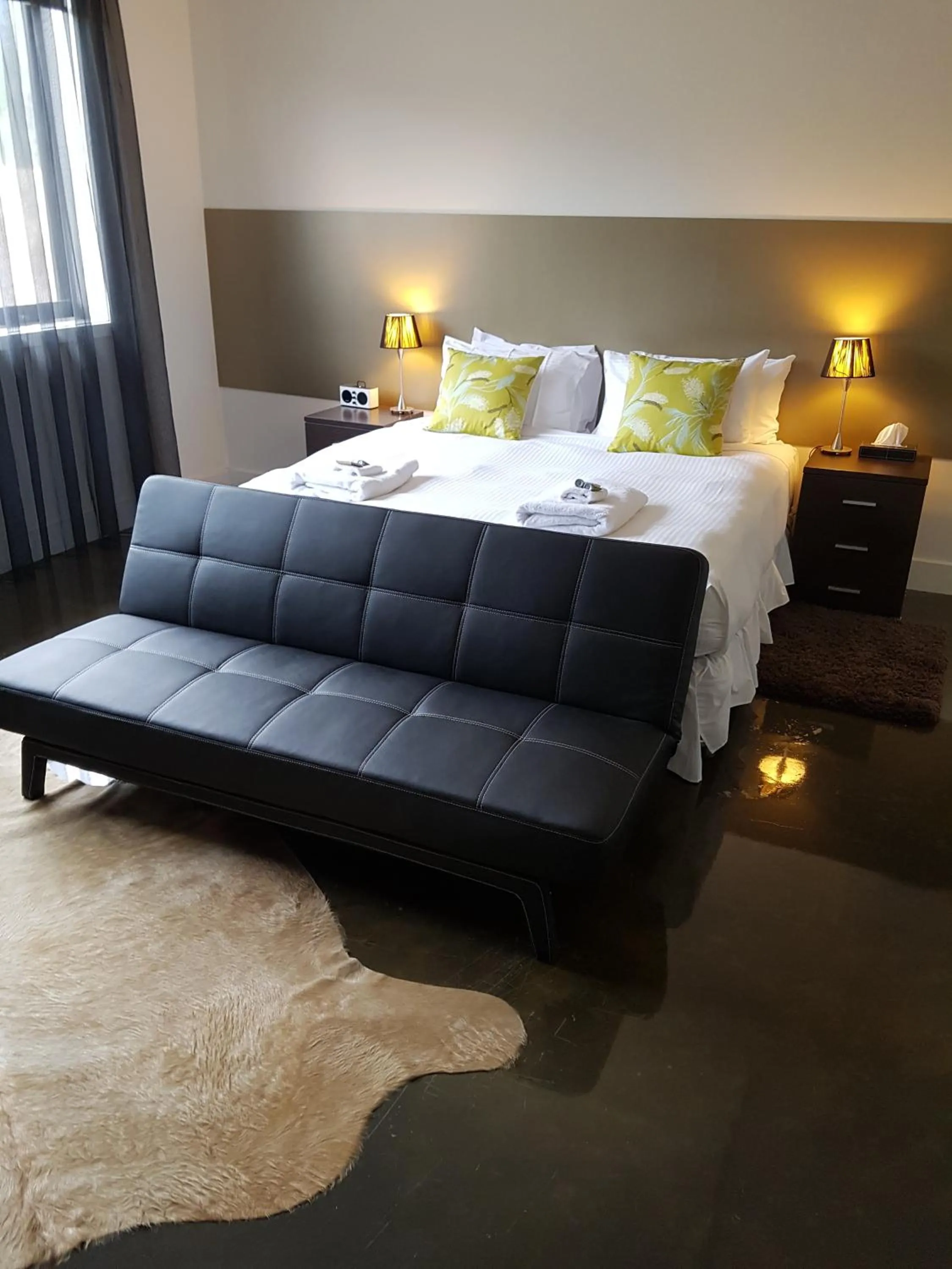 Bedroom, Bed in Saladin Lodge