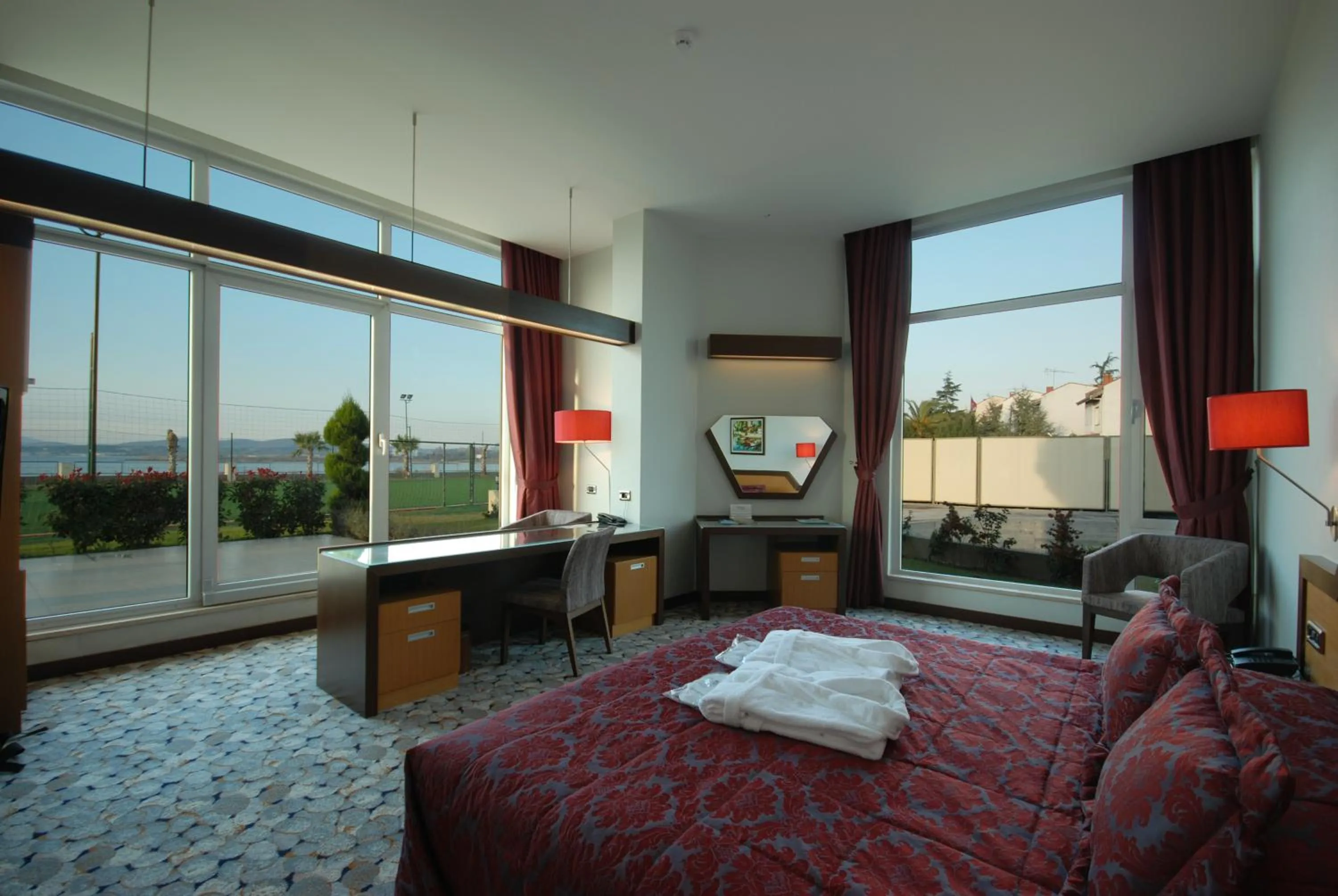 Patio, Bed in Hotel Hegsagone Marine Asia