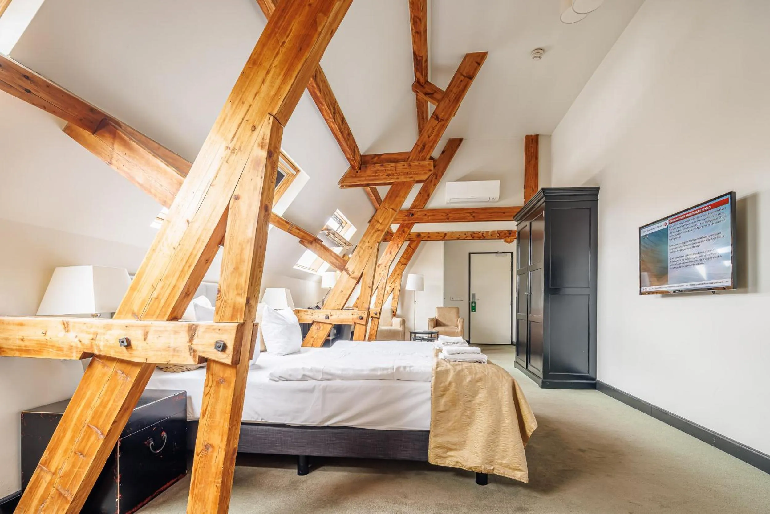 Bed in Grand Hotel Alkmaar