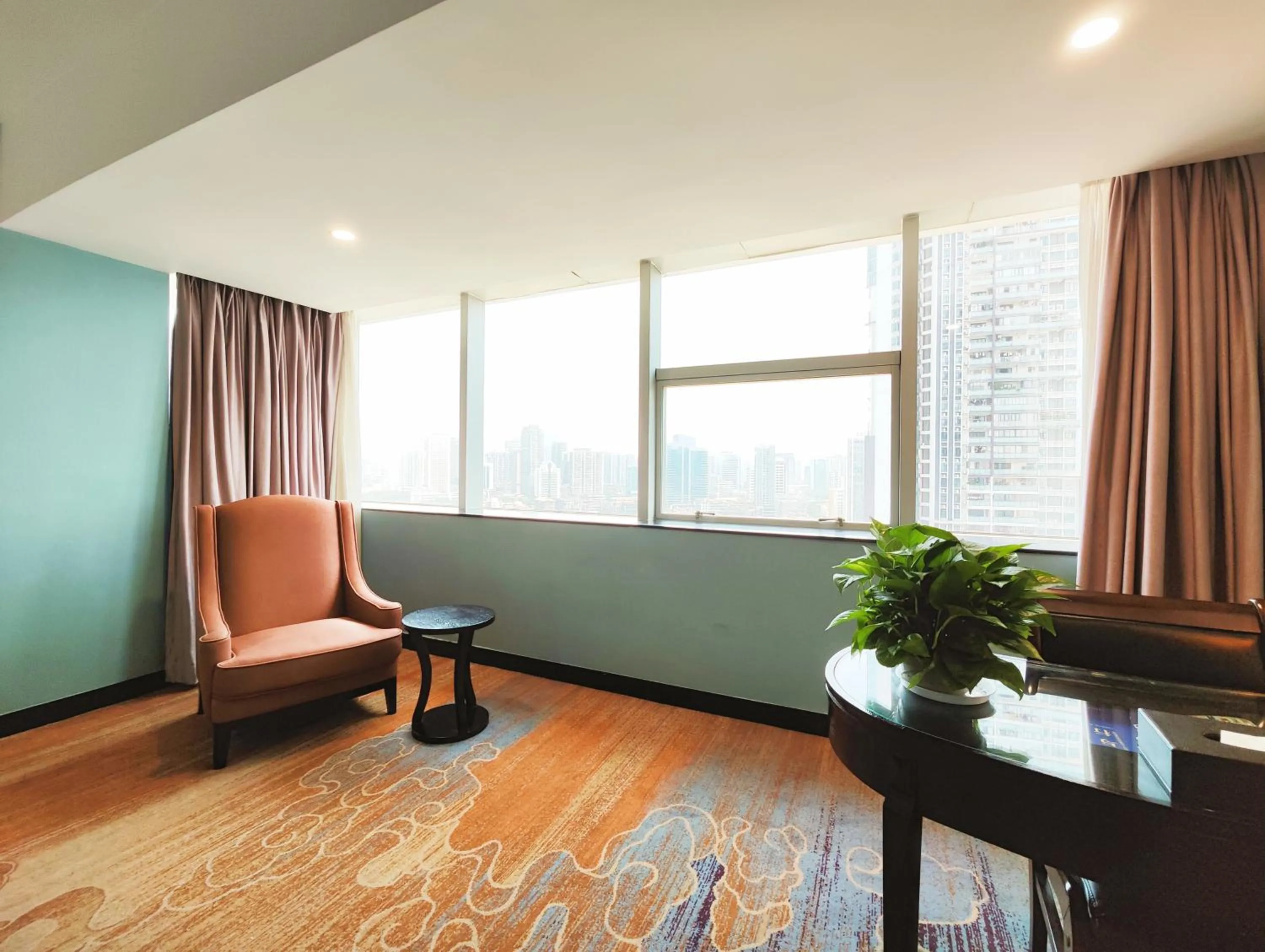 Seating area in Skyline Plaza Hotel Guangzhou