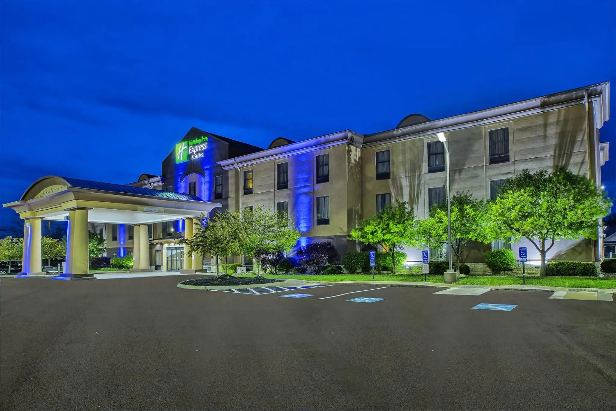 Property building in Holiday Inn Express Hotel and Suites Marysville by IHG