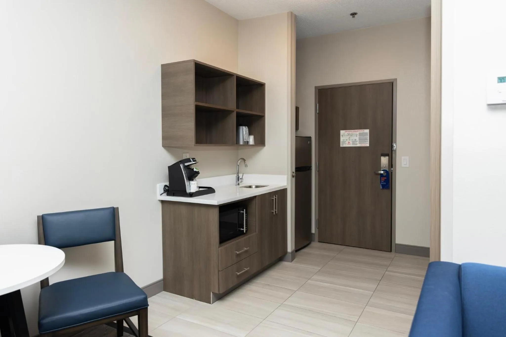 Photo of the whole room in Holiday Inn Express Hotel and Suites Marysville by IHG