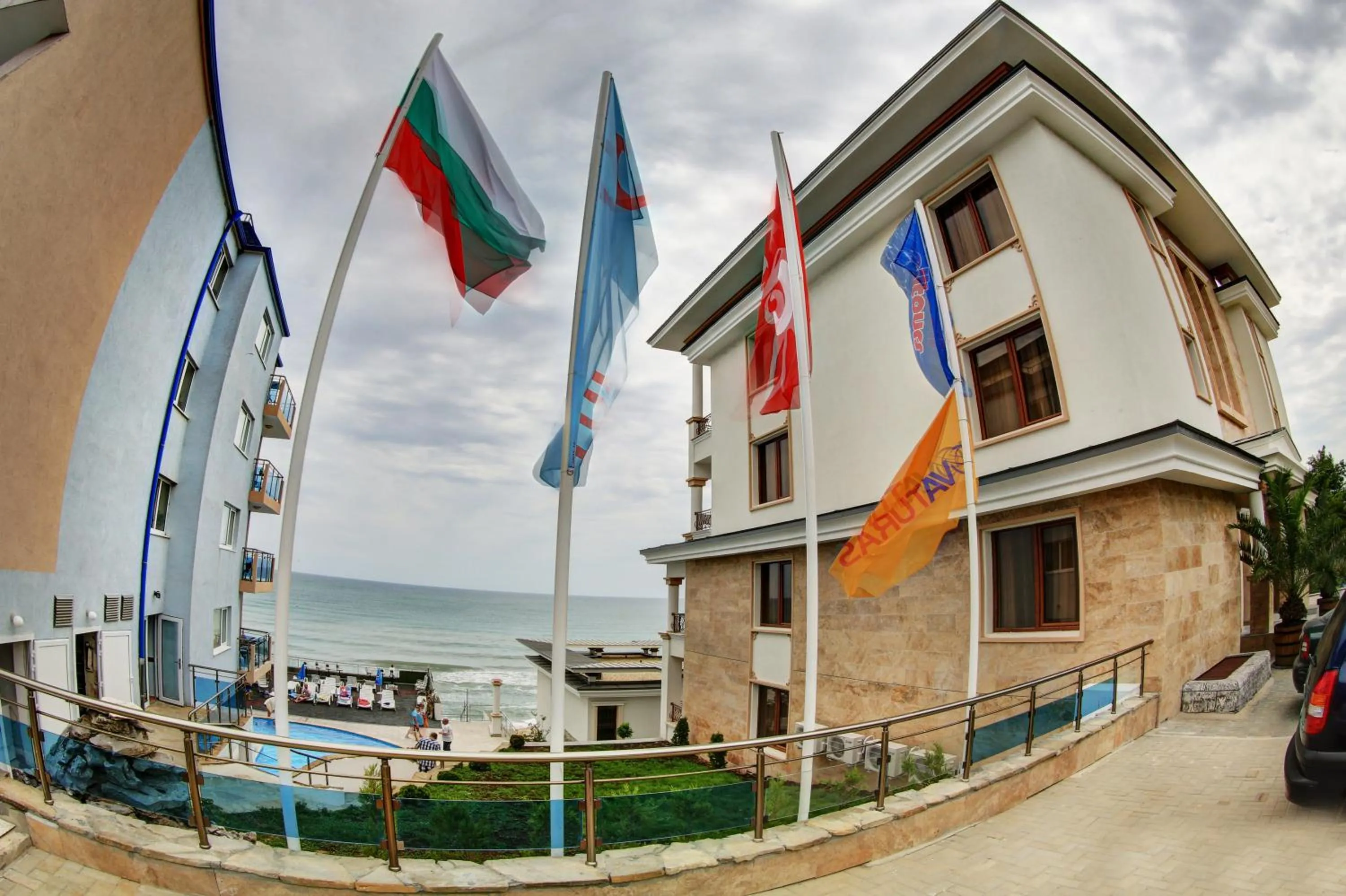 Property building in Paraiso Theopolis - All Inclusive