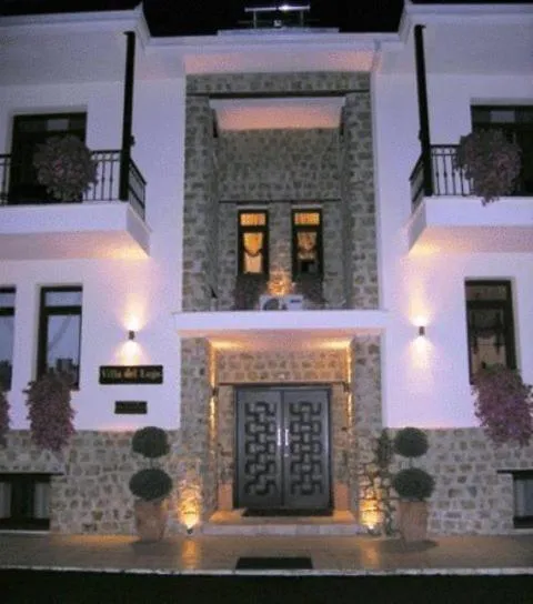 Facade/entrance in Villa Del Lago Boutique Hotel