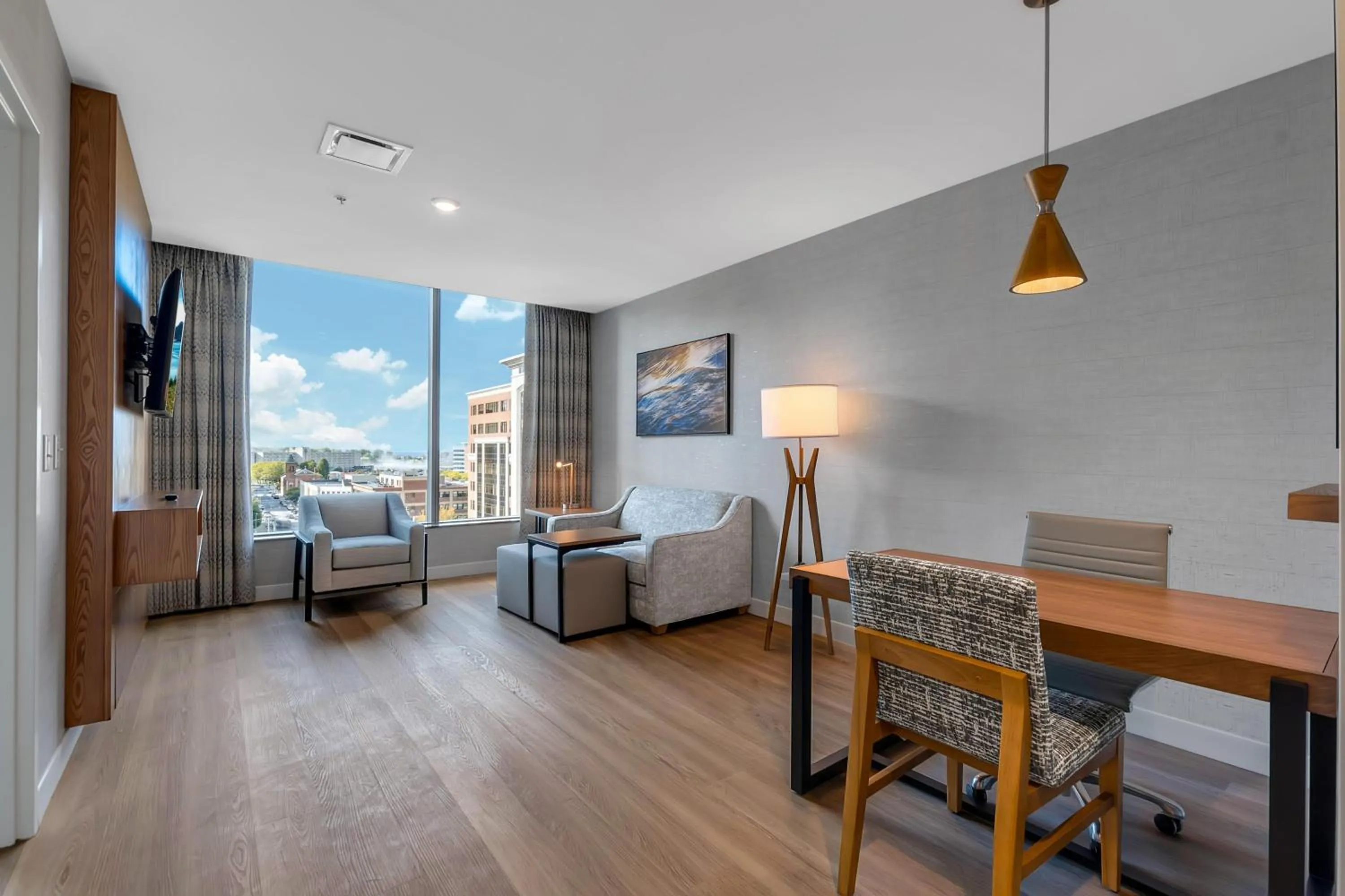 Living room in Embassy Suites Buffalo