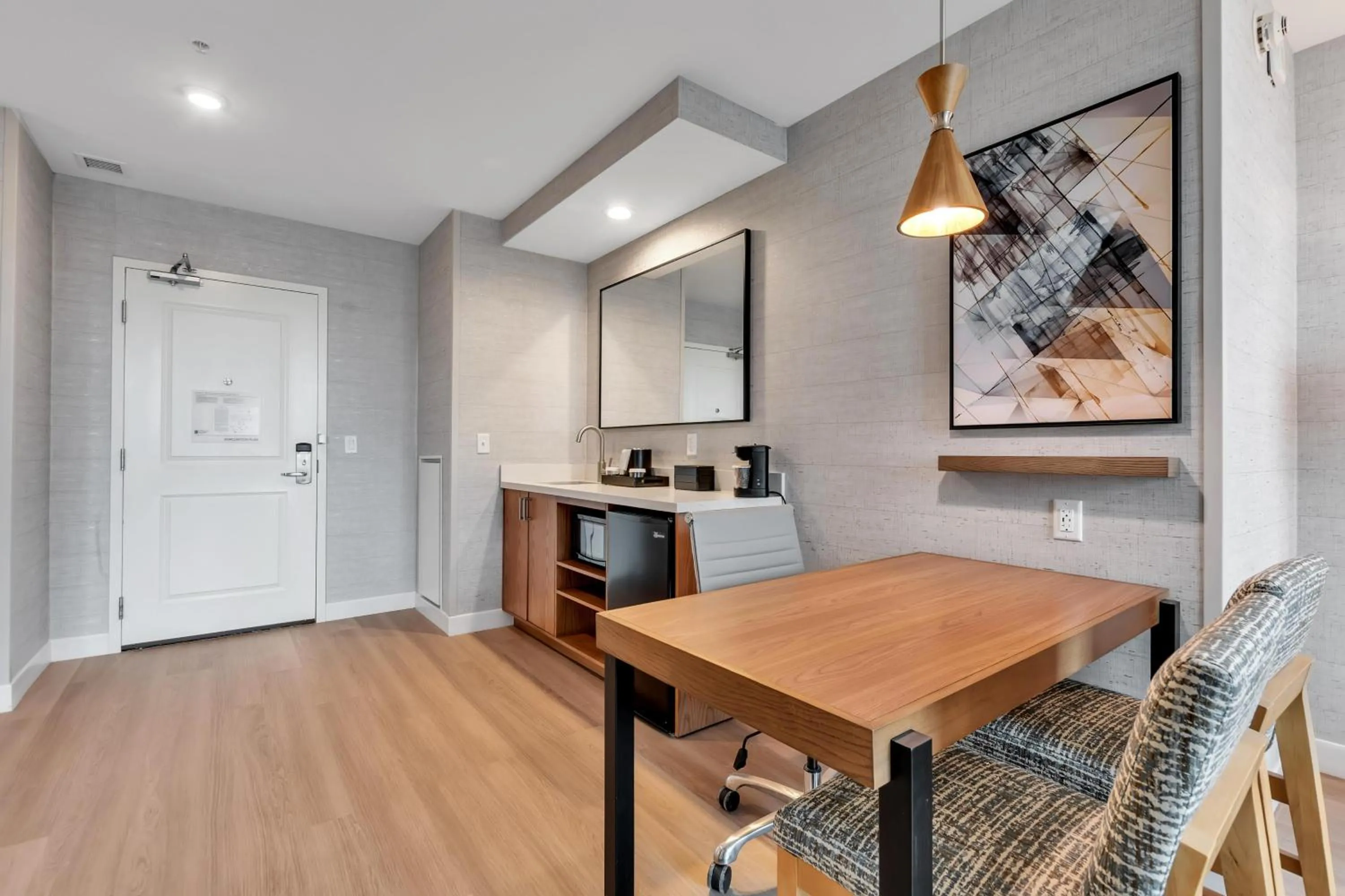 Bedroom in Embassy Suites Buffalo