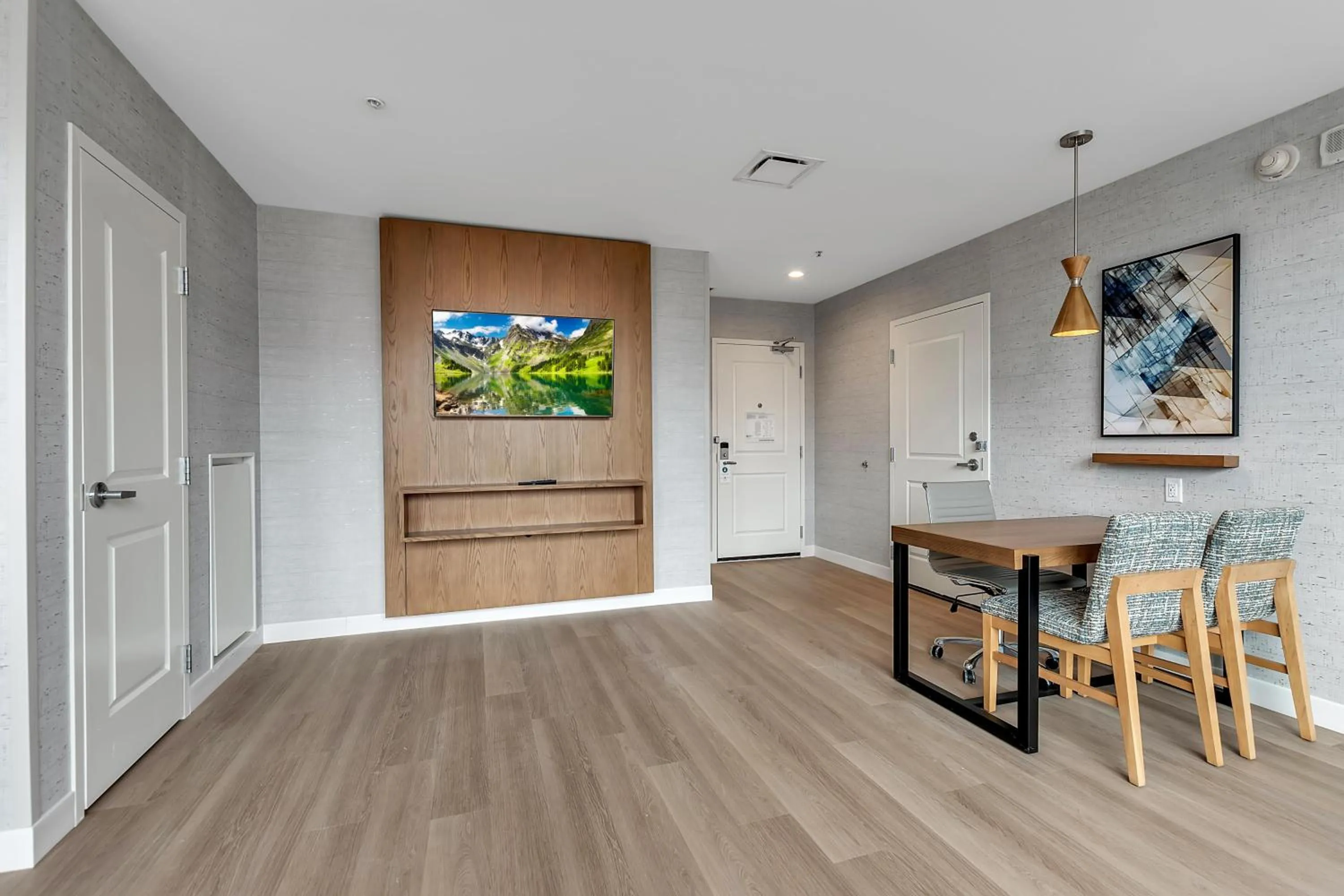 Bedroom in Embassy Suites Buffalo