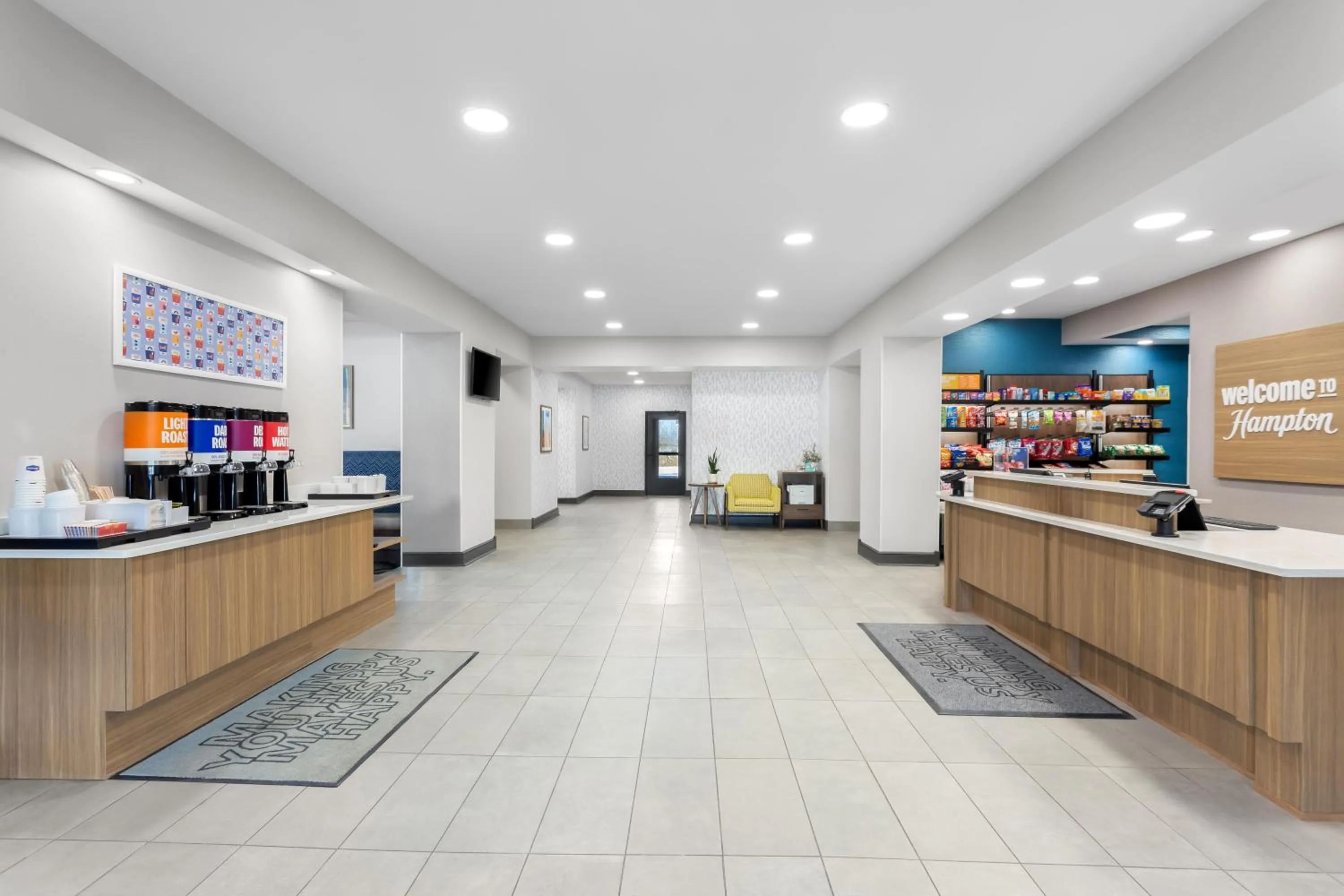 Lobby or reception in Hampton Inn & Suites Chicago Deer Park