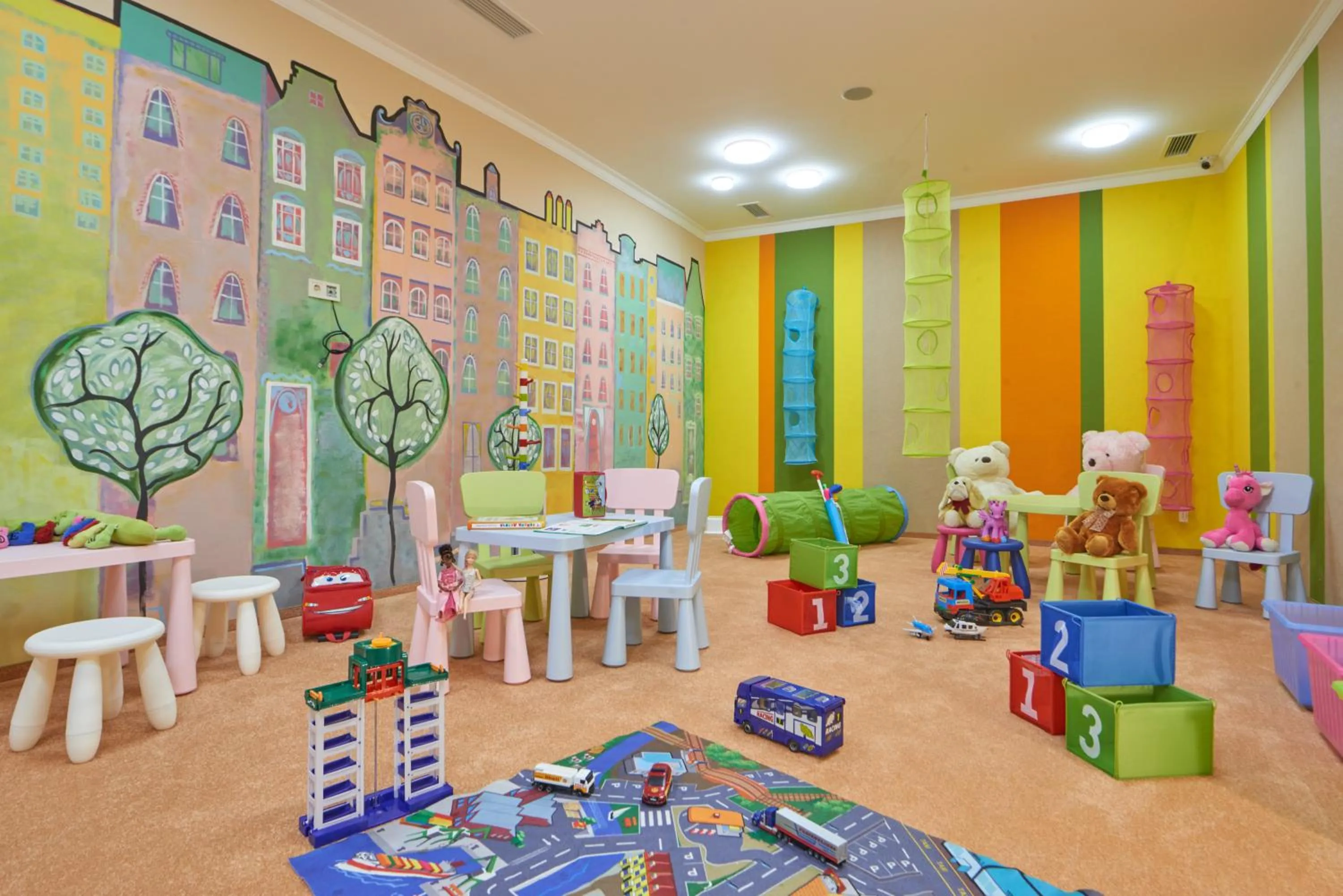 Game Room in City Holiday Resort & SPA