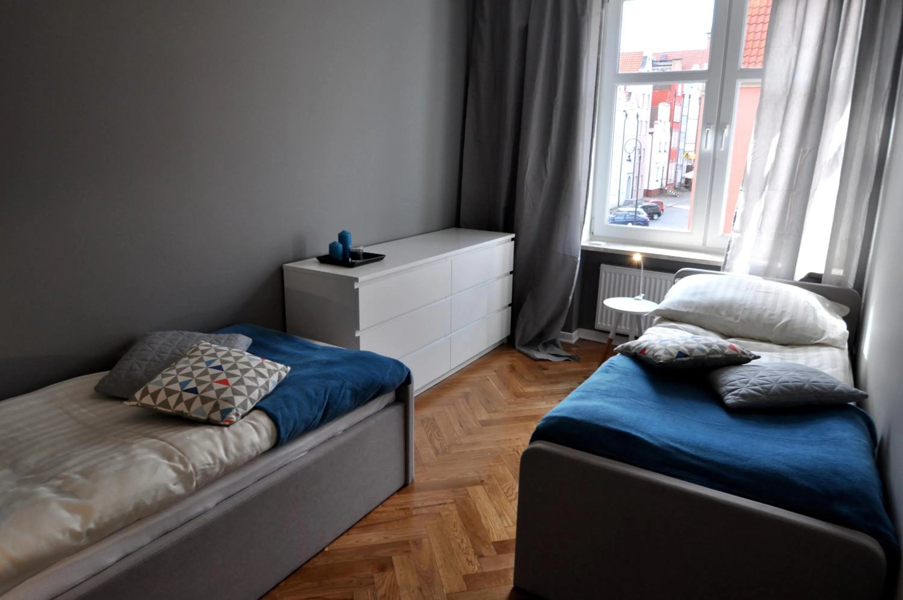 Bed in Gdansk Old Town River View