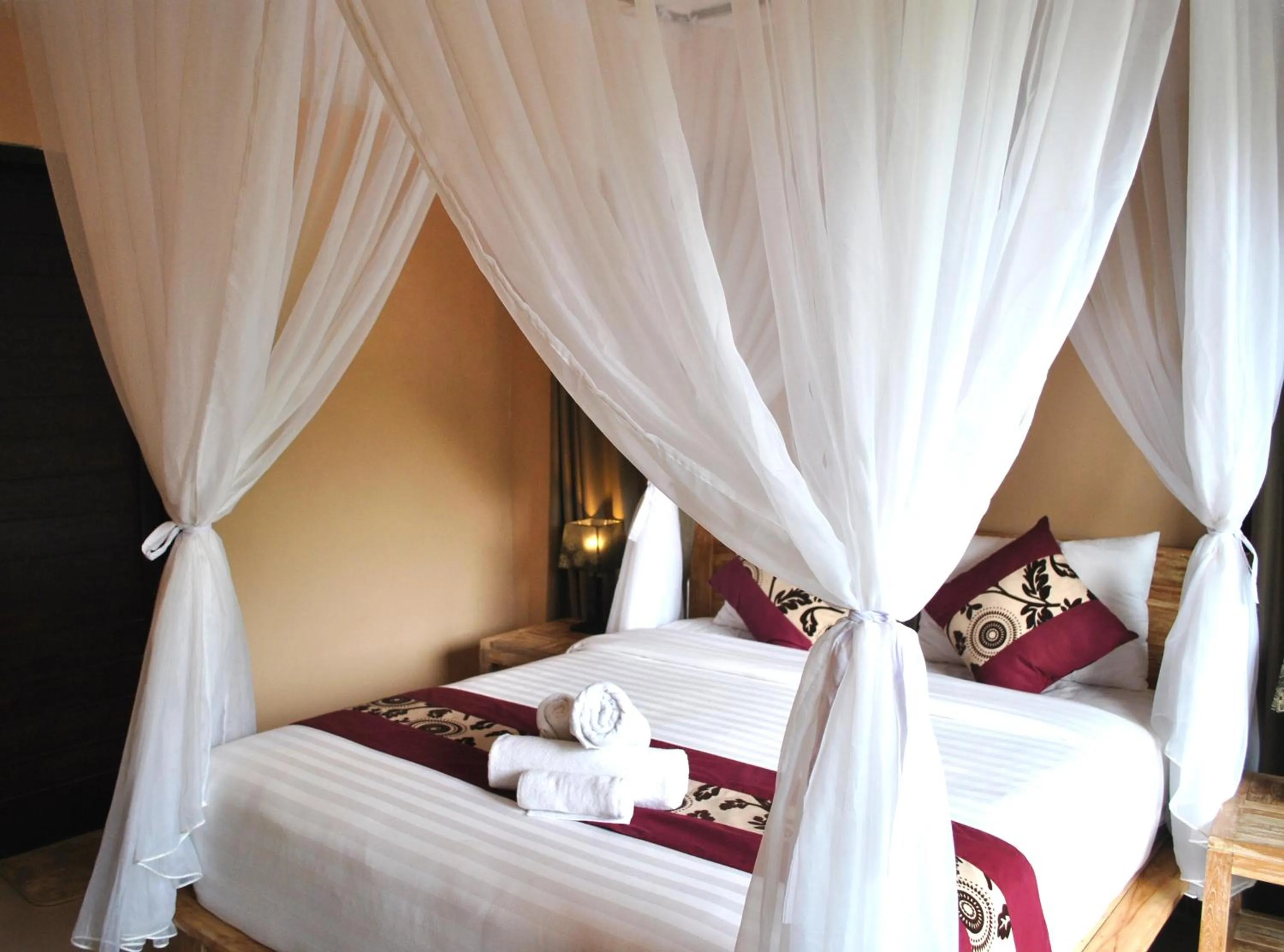 Bedroom, Bed in Damara Lembongan