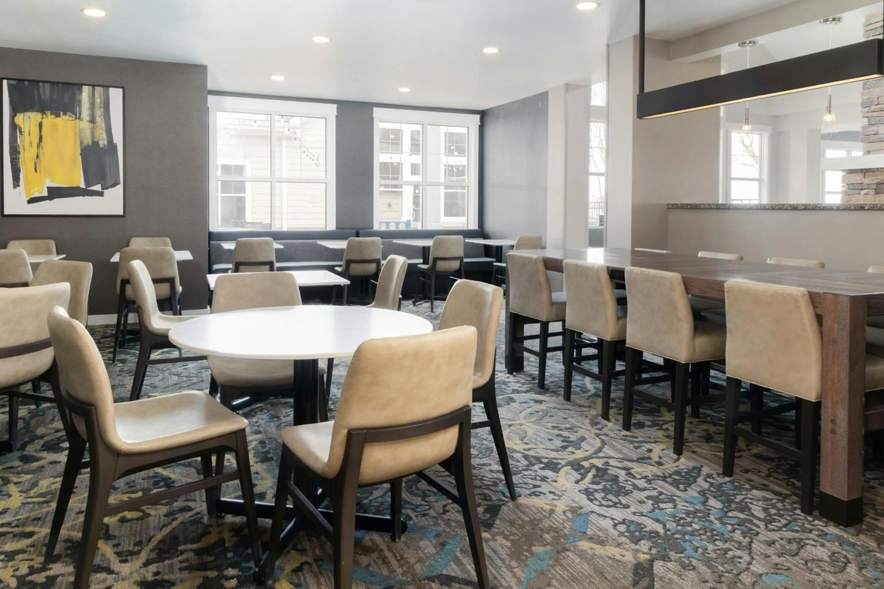 Restaurant/places to eat in Residence Inn by Marriott Fredericksburg