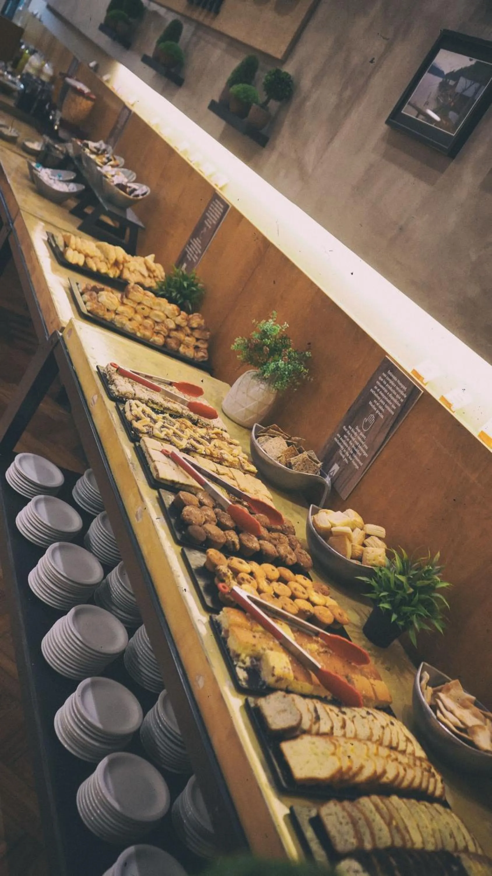 Buffet breakfast in Hotel Albatros