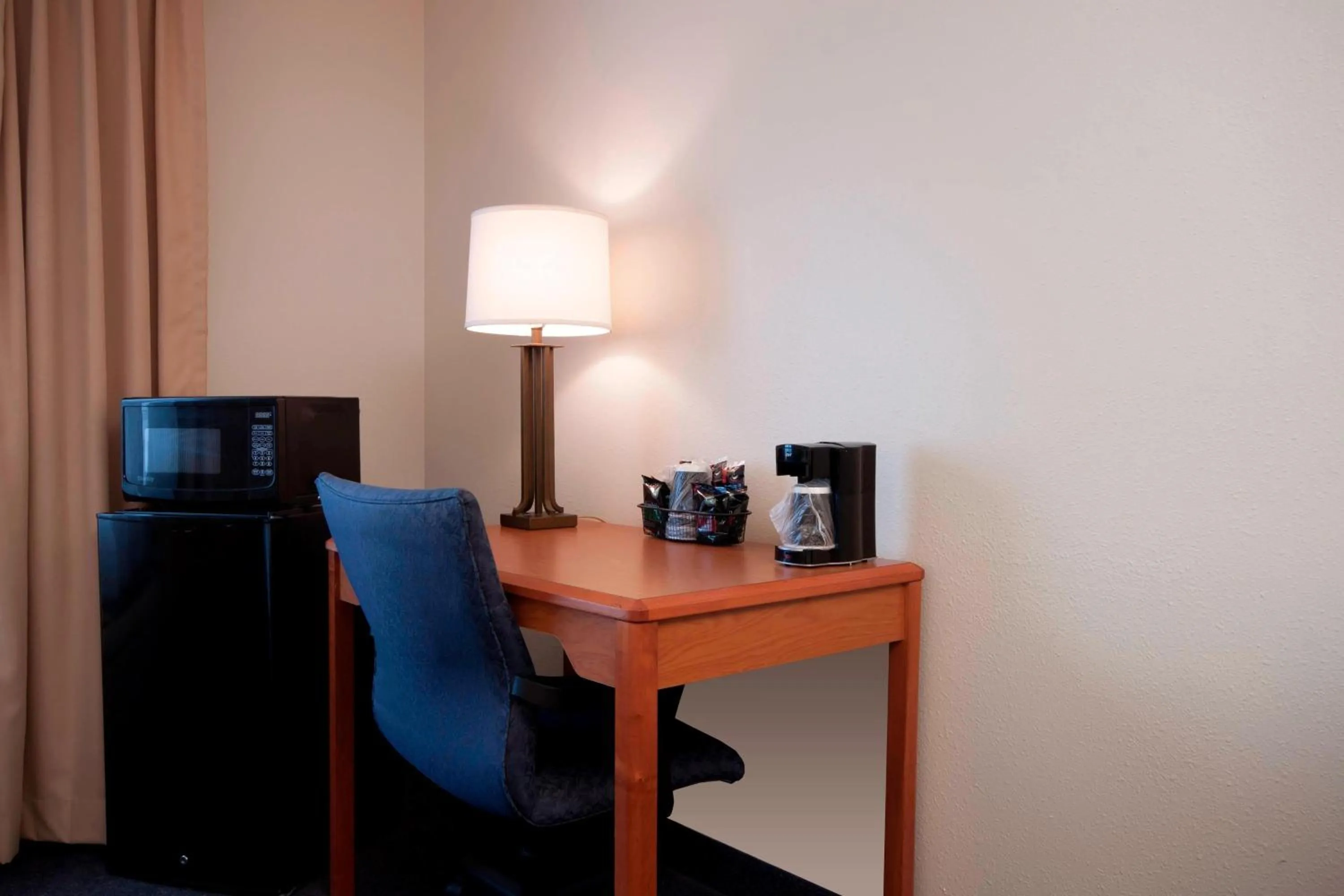 Photo of the whole room in Fairfield Inn by Marriott Joliet South