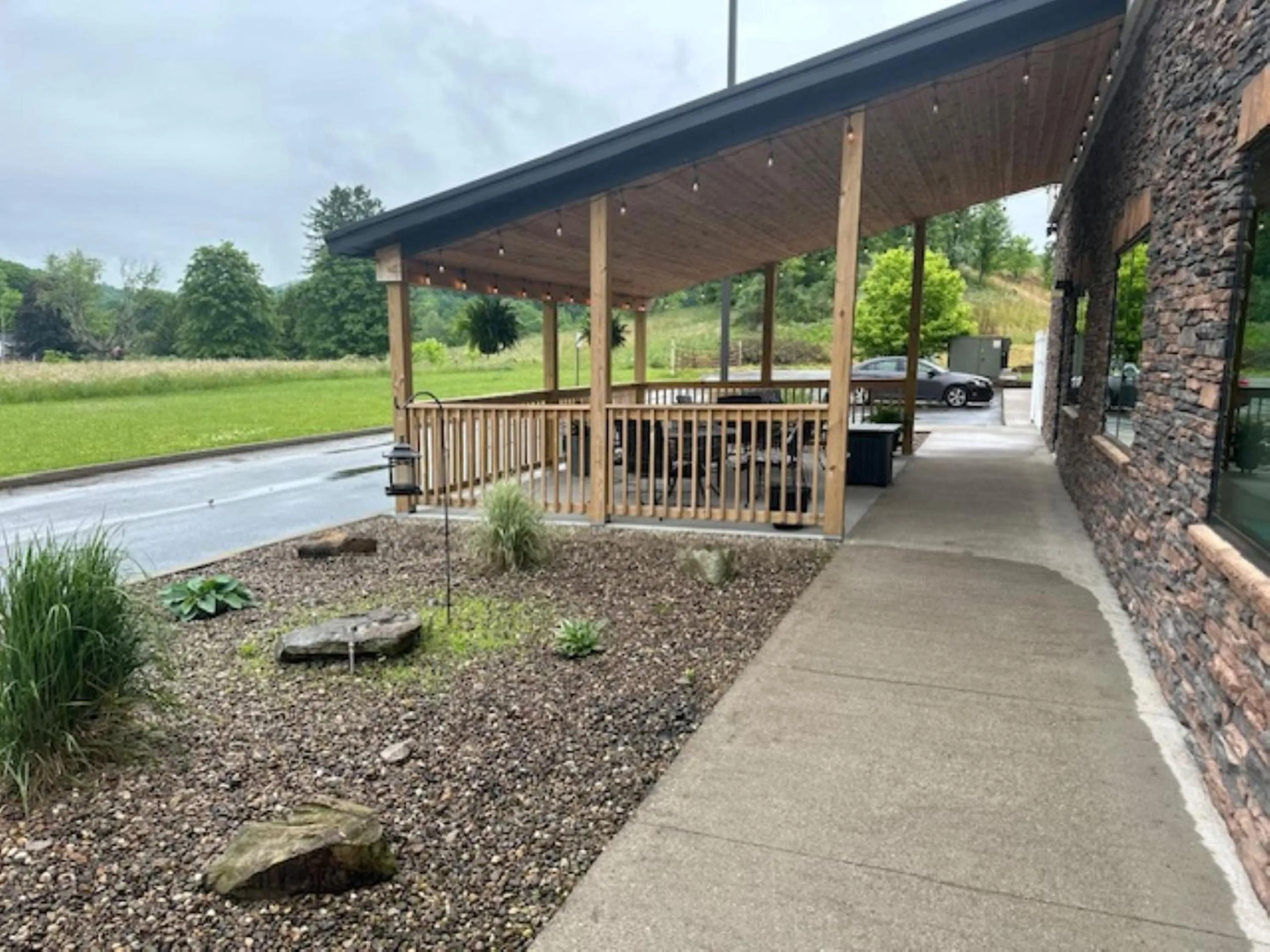 Patio in Holiday Inn Express Hotel & Suites Weston by IHG
