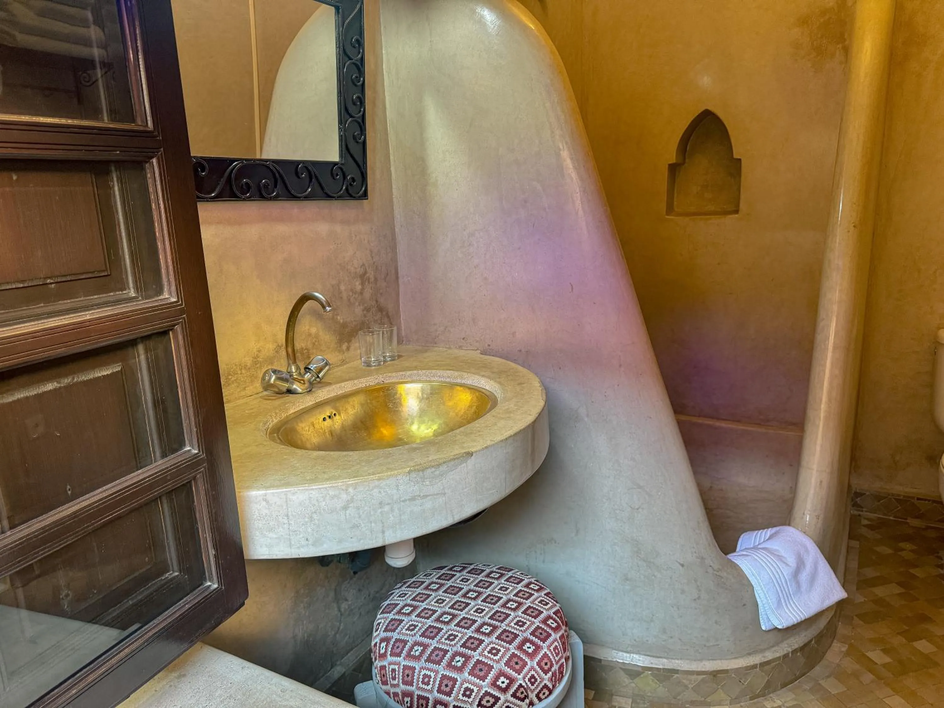 Bathroom in Riad Lapis-lazuli