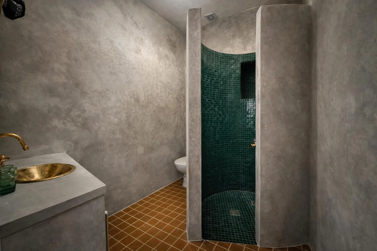 Shower in Riad Lapis-lazuli