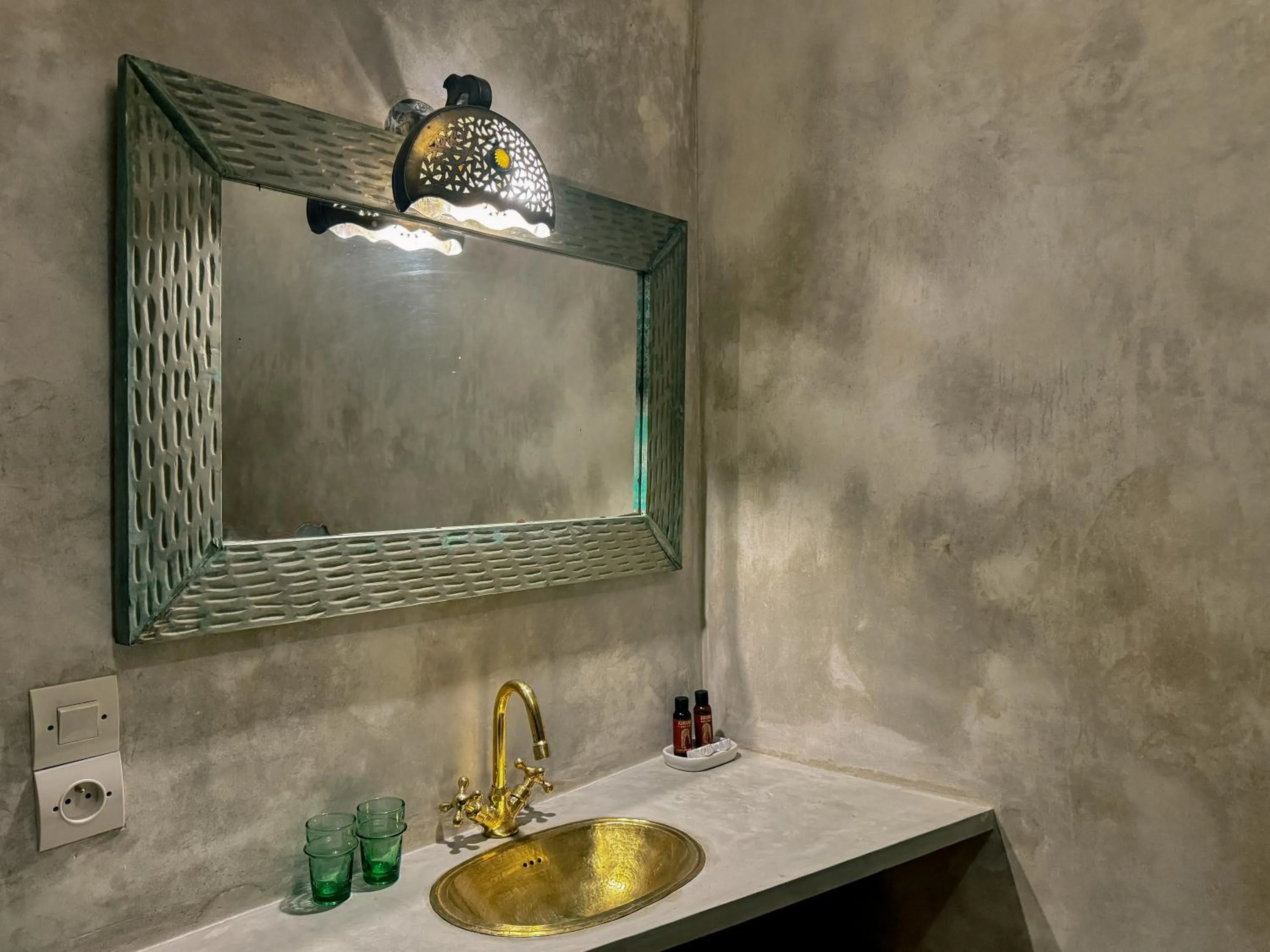 Bathroom in Riad Lapis-lazuli