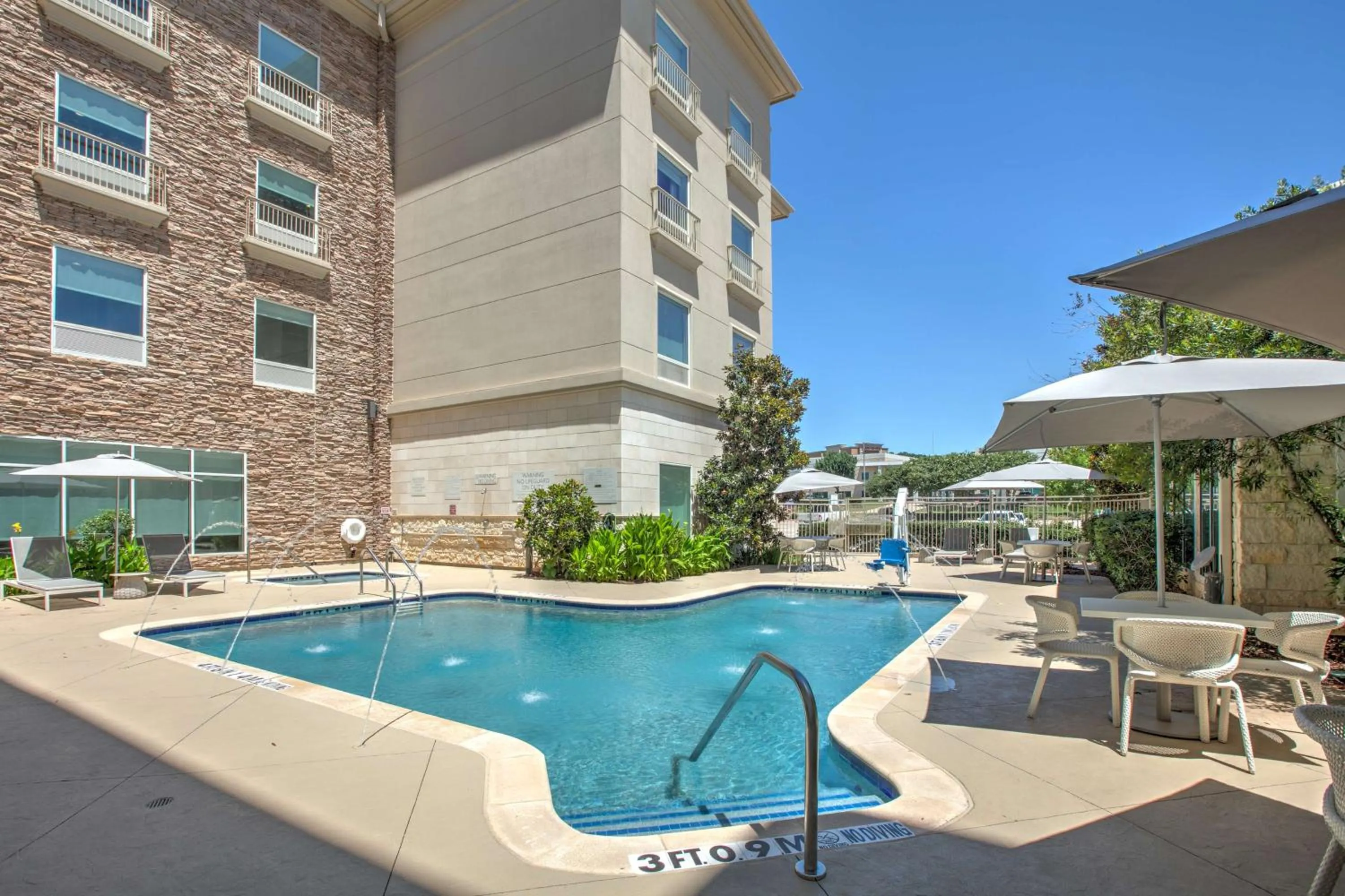 Pool view in Hilton Garden Inn Dallas Arlington