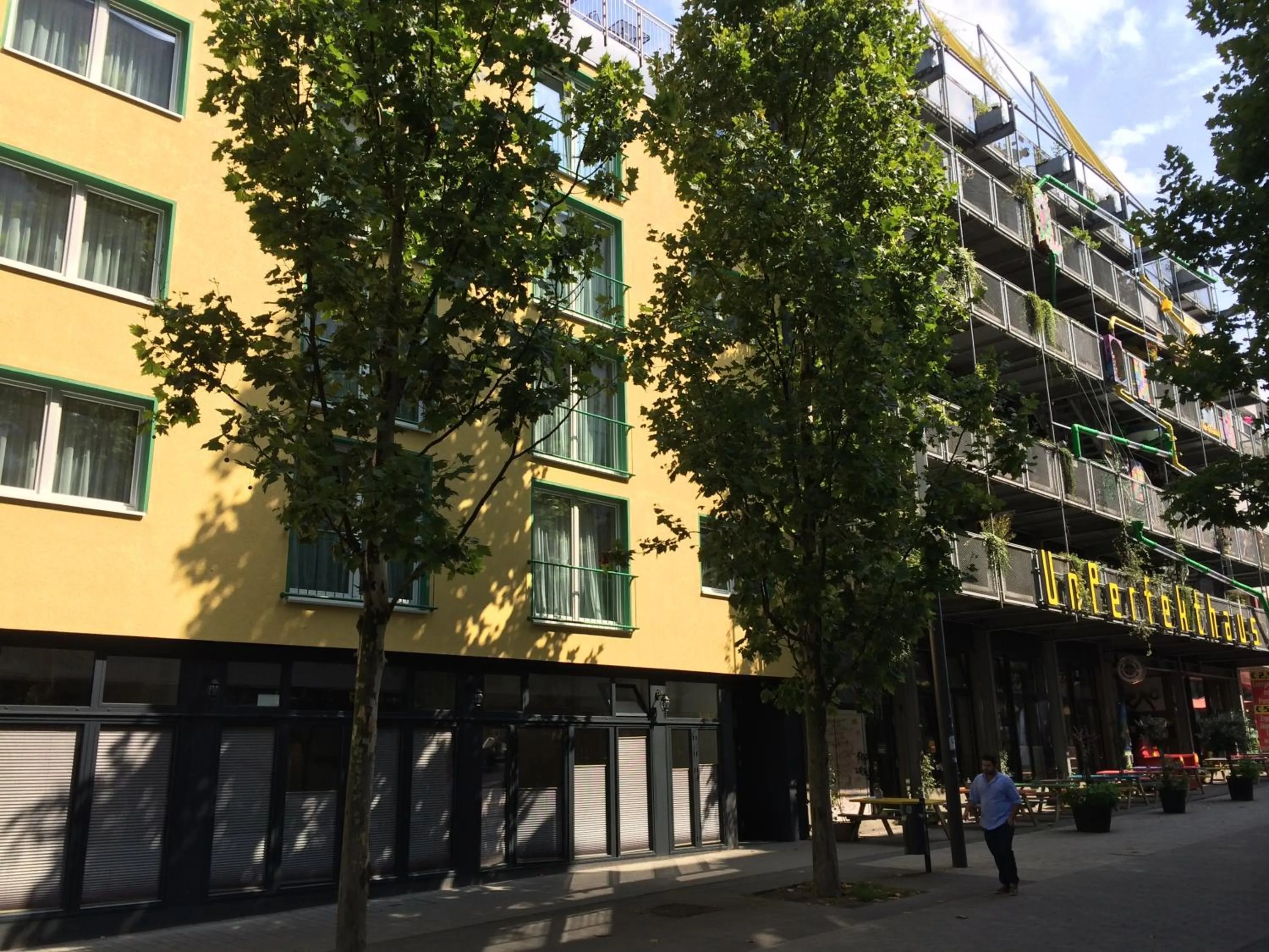 Property building in Unperfekthotel CoWorkingHotel