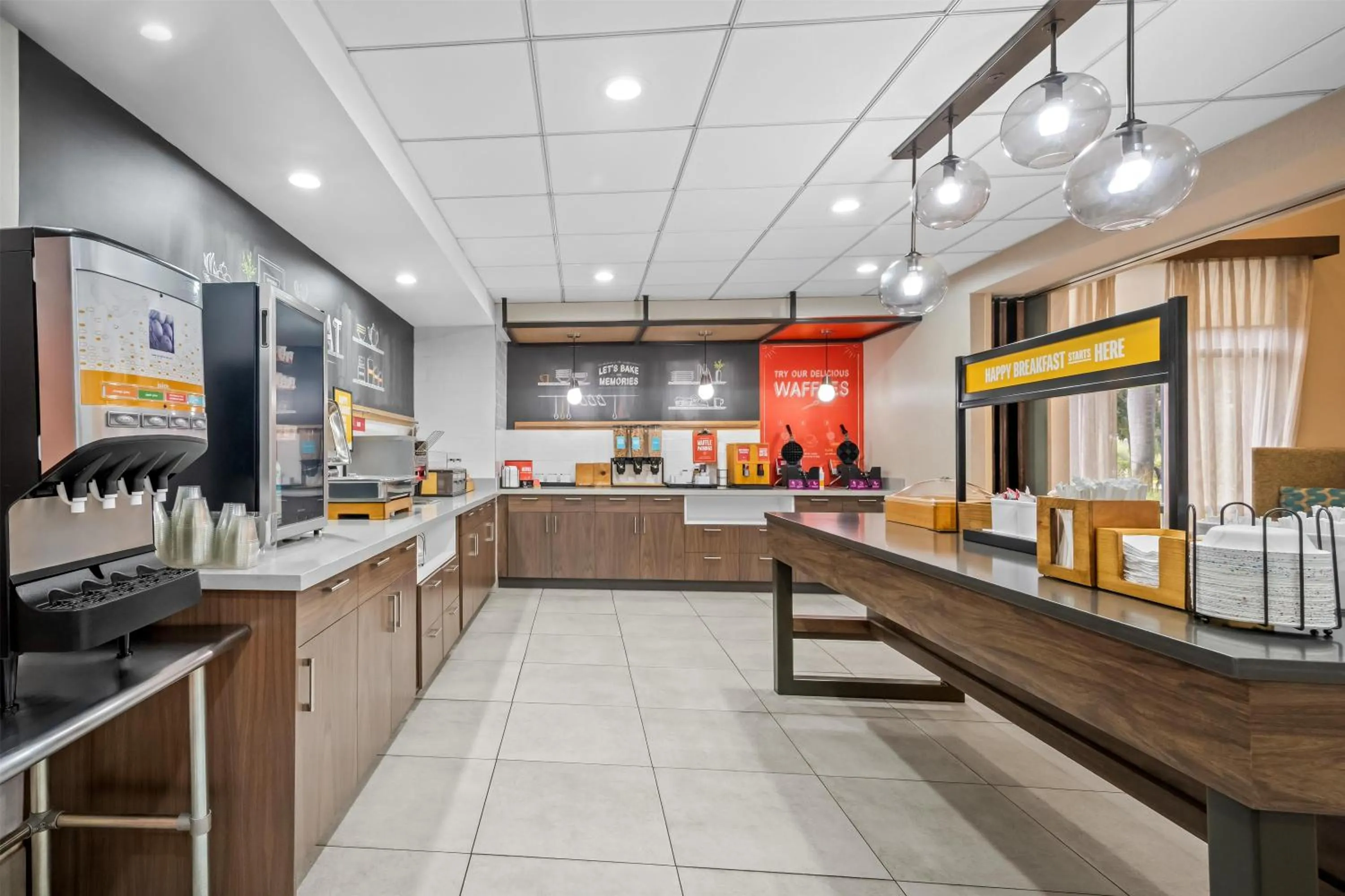 Breakfast in Hampton Inn & Suites Ft. Lauderdale/West-Sawgrass/Tamarac, FL