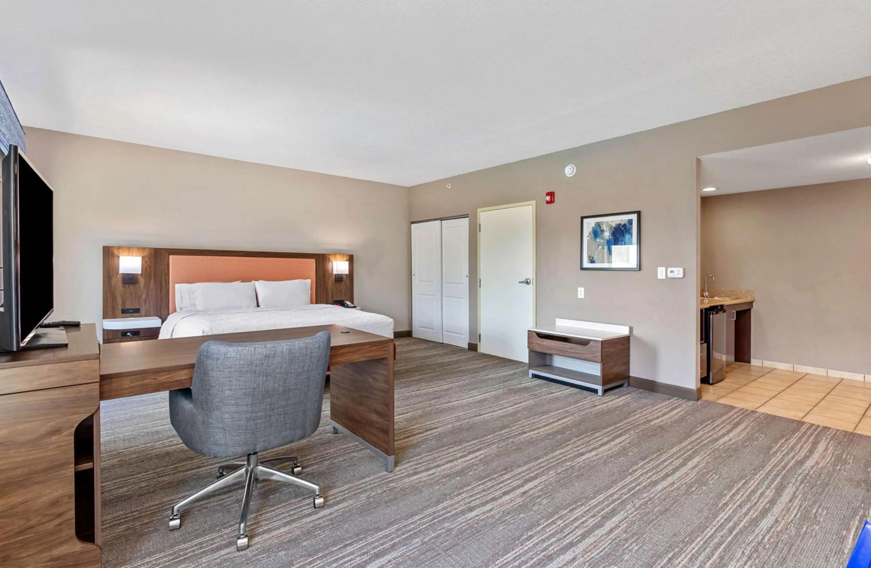Bedroom, Bed in Hampton Inn & Suites Orlando-Apopka