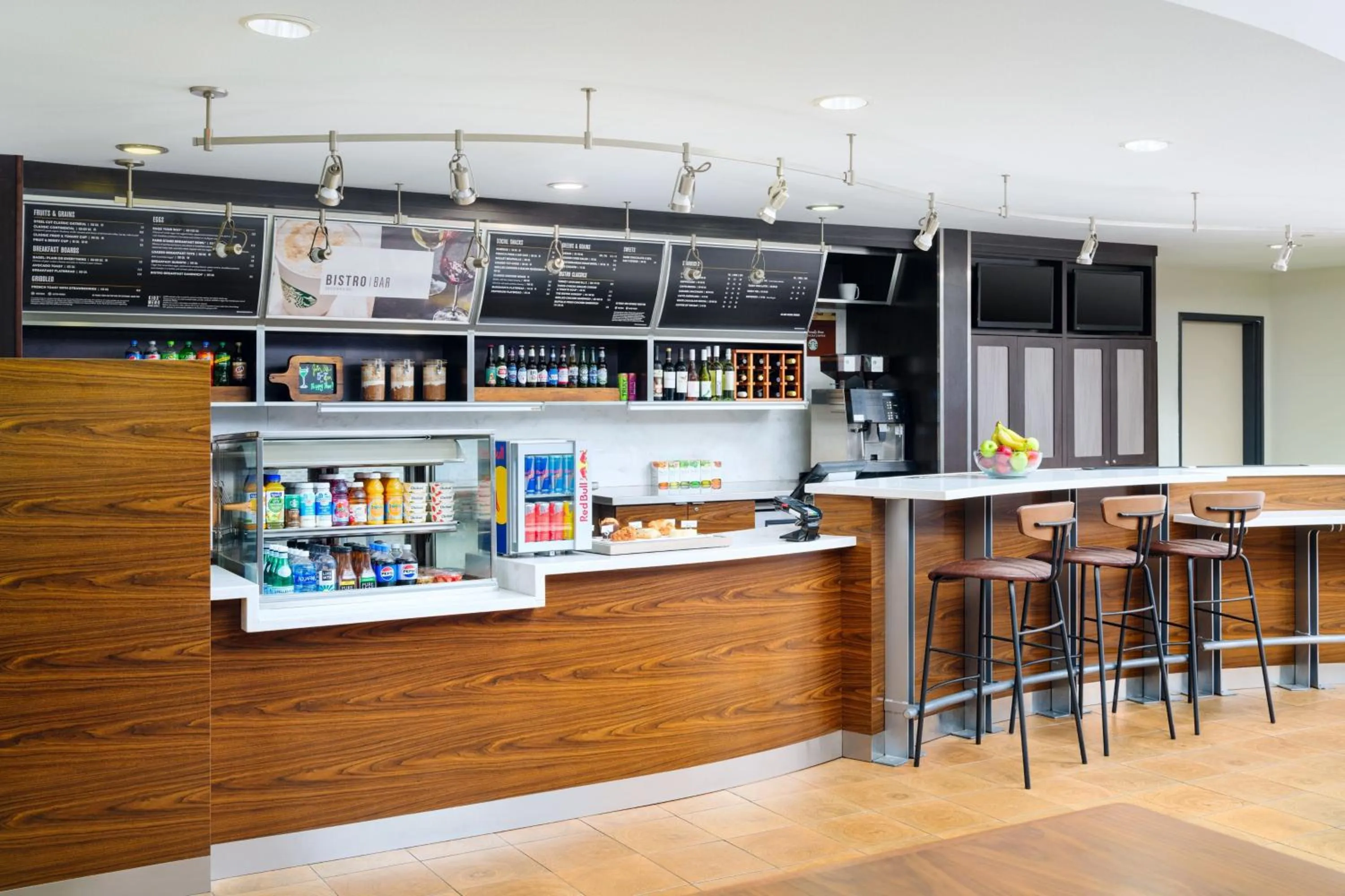 Restaurant/places to eat in Courtyard by Marriott Kingston