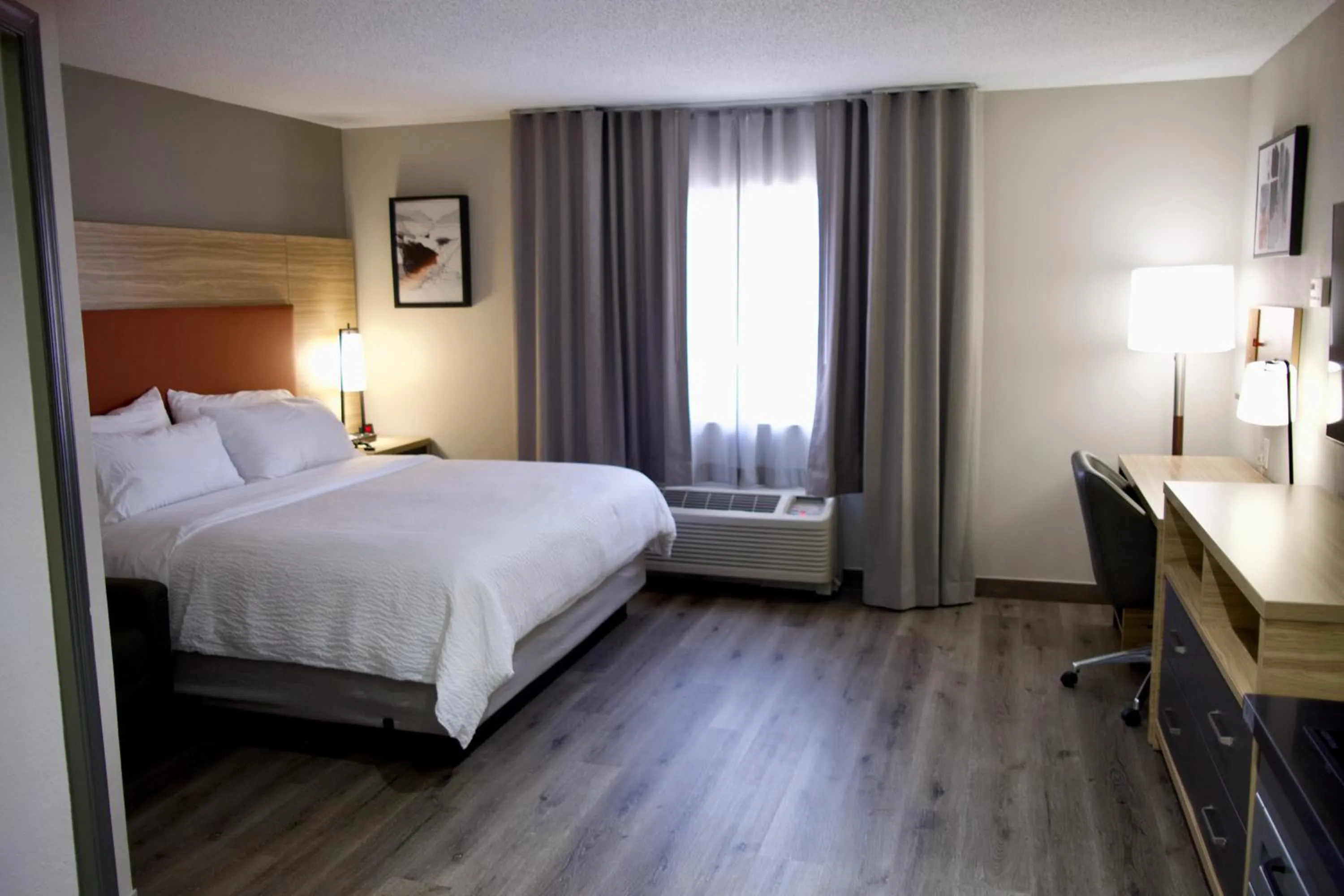 Bed in Candlewood Suites Harrisonburg by IHG