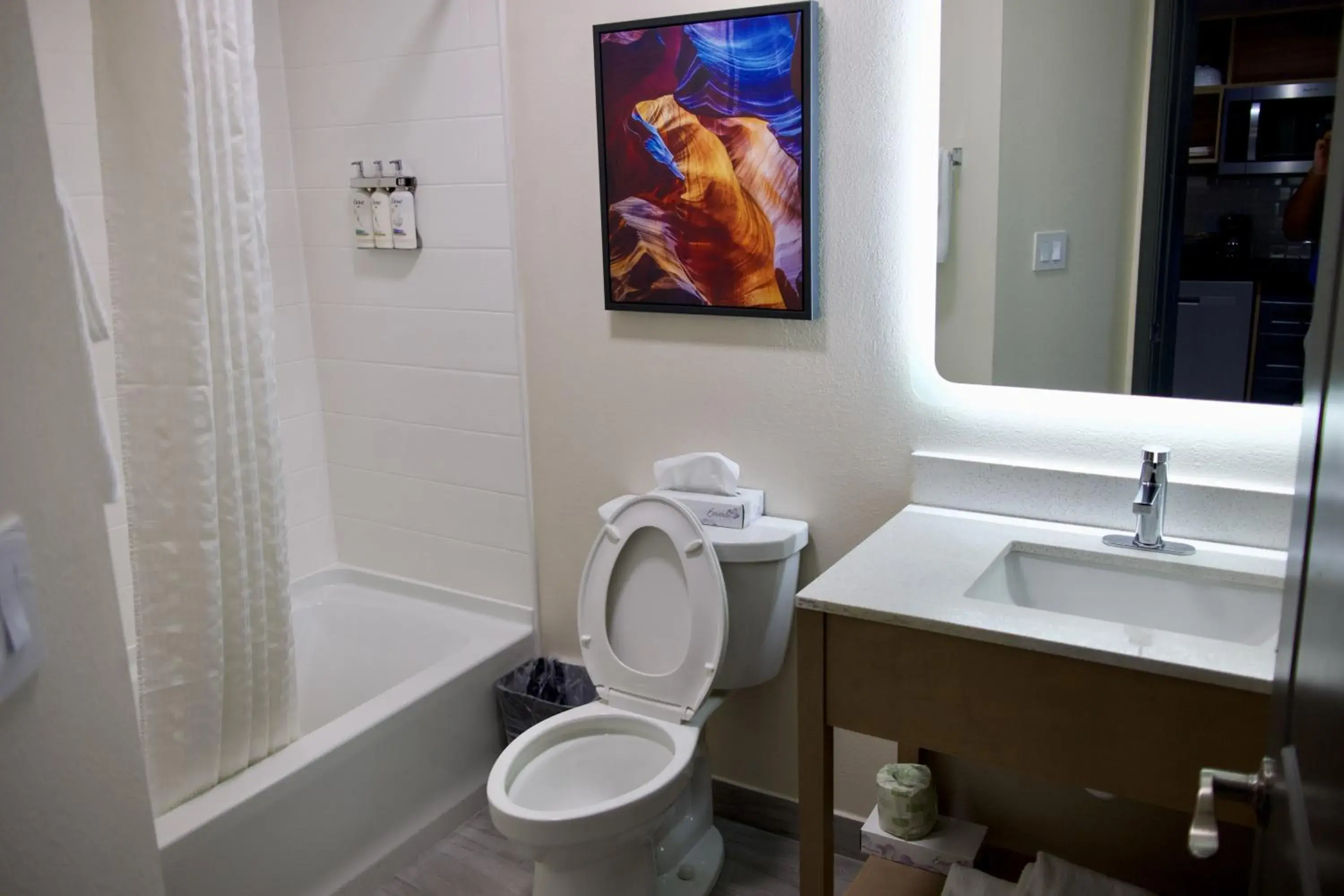 Studio - Non-Smoking - Hearing Accessible in Candlewood Suites Harrisonburg by IHG Studio - Non-Smoking - Hearing Accessible in Candlewood Suites Harrisonburg by IHG