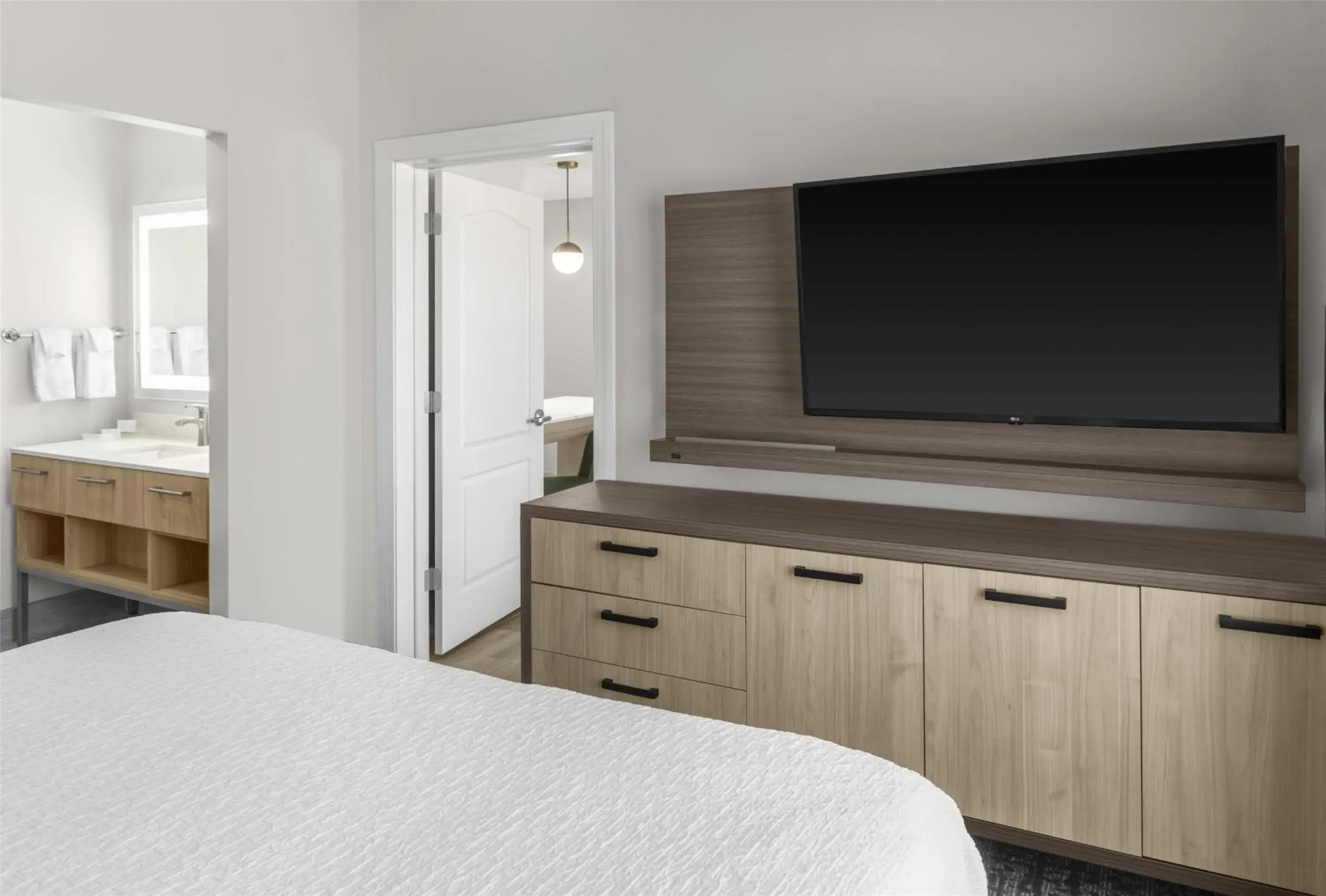 One-Bedroom King Room - Mobility Accessible in Homewood Suites by Hilton Fayetteville One-Bedroom King Room - Mobility Accessible in Homewood Suites by Hilton Fayetteville