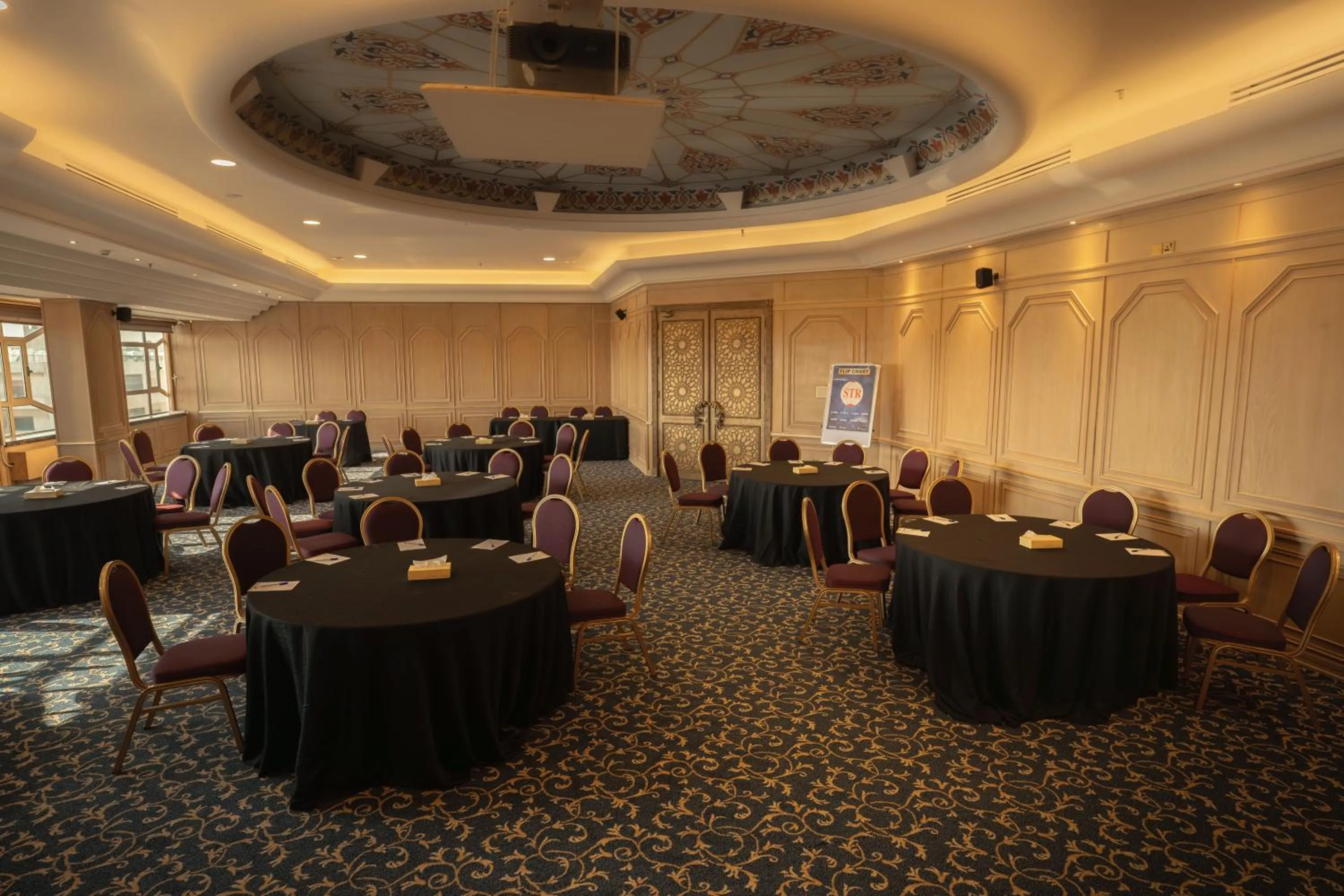 Banquet/Function facilities in Bristol Hotel