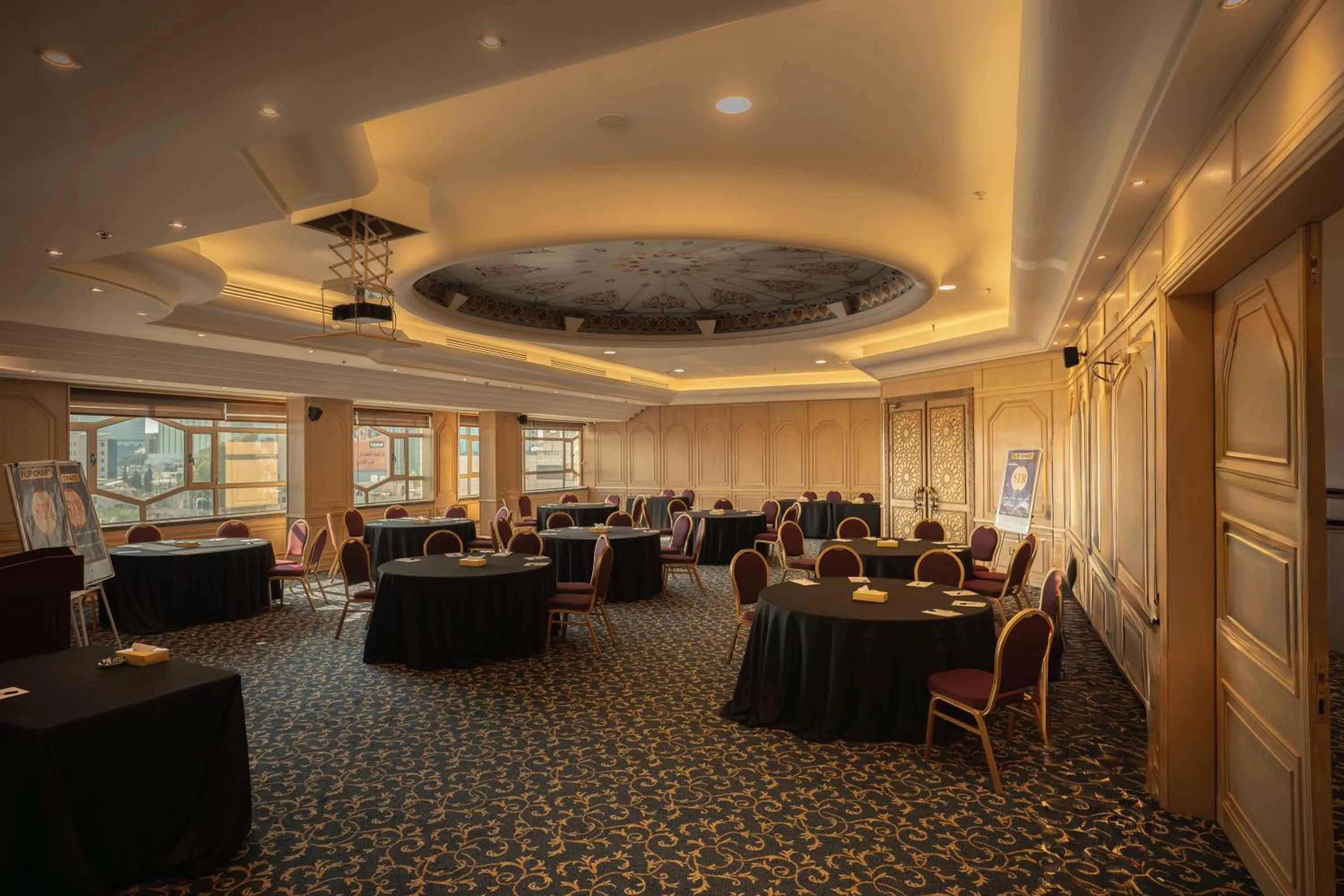 Banquet/Function facilities in Bristol Hotel