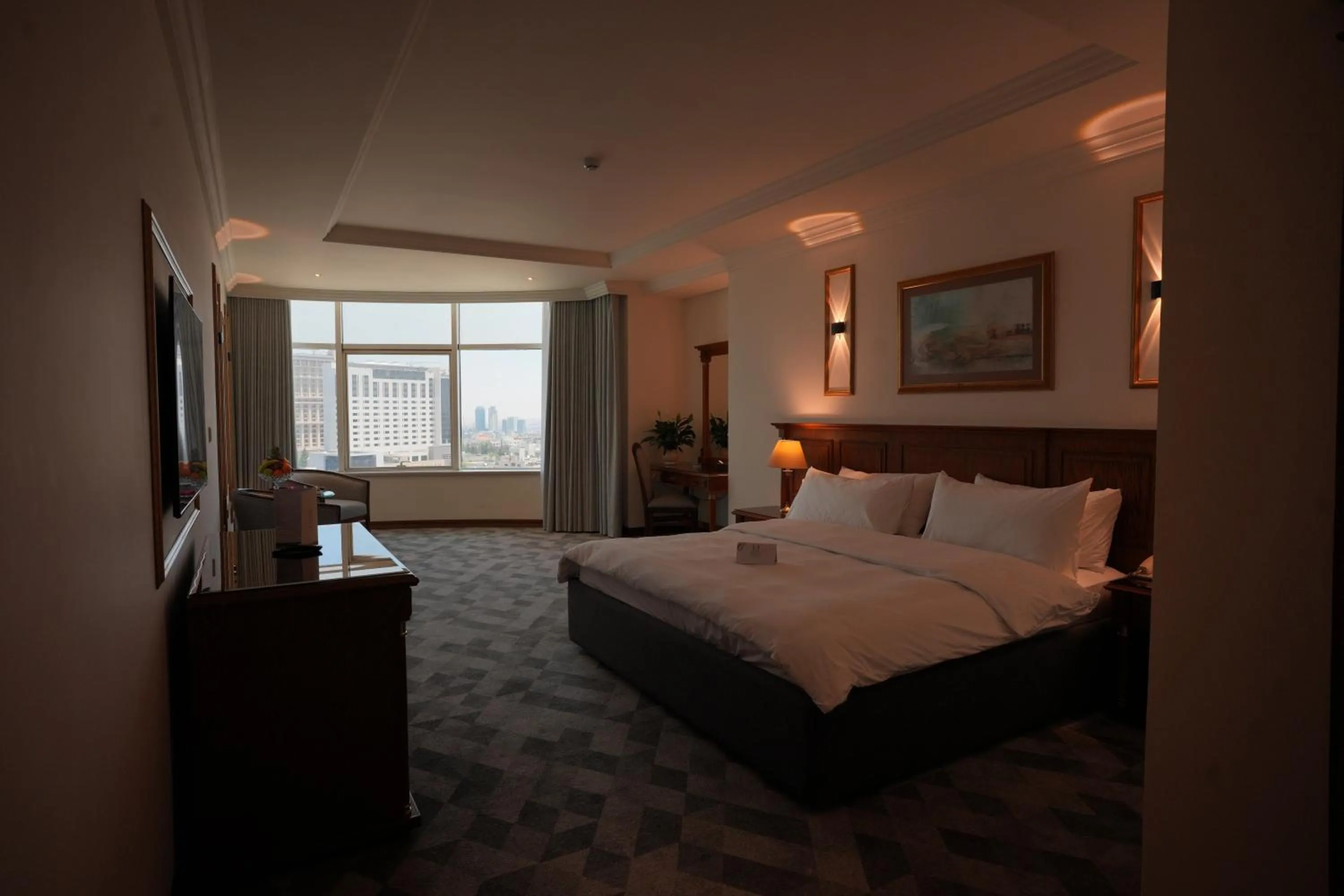 Bed in Bristol Hotel