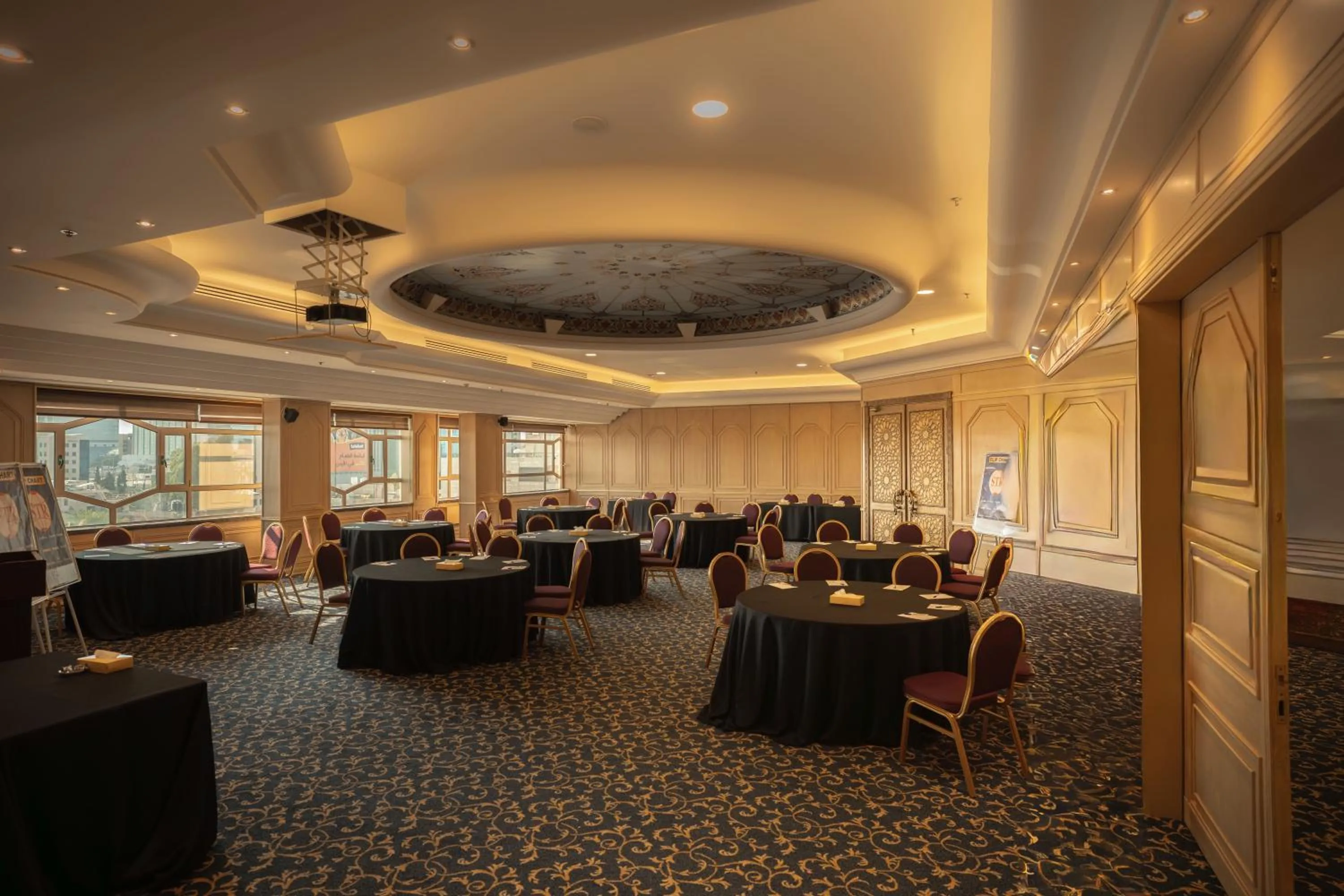 Banquet/Function facilities in Bristol Hotel