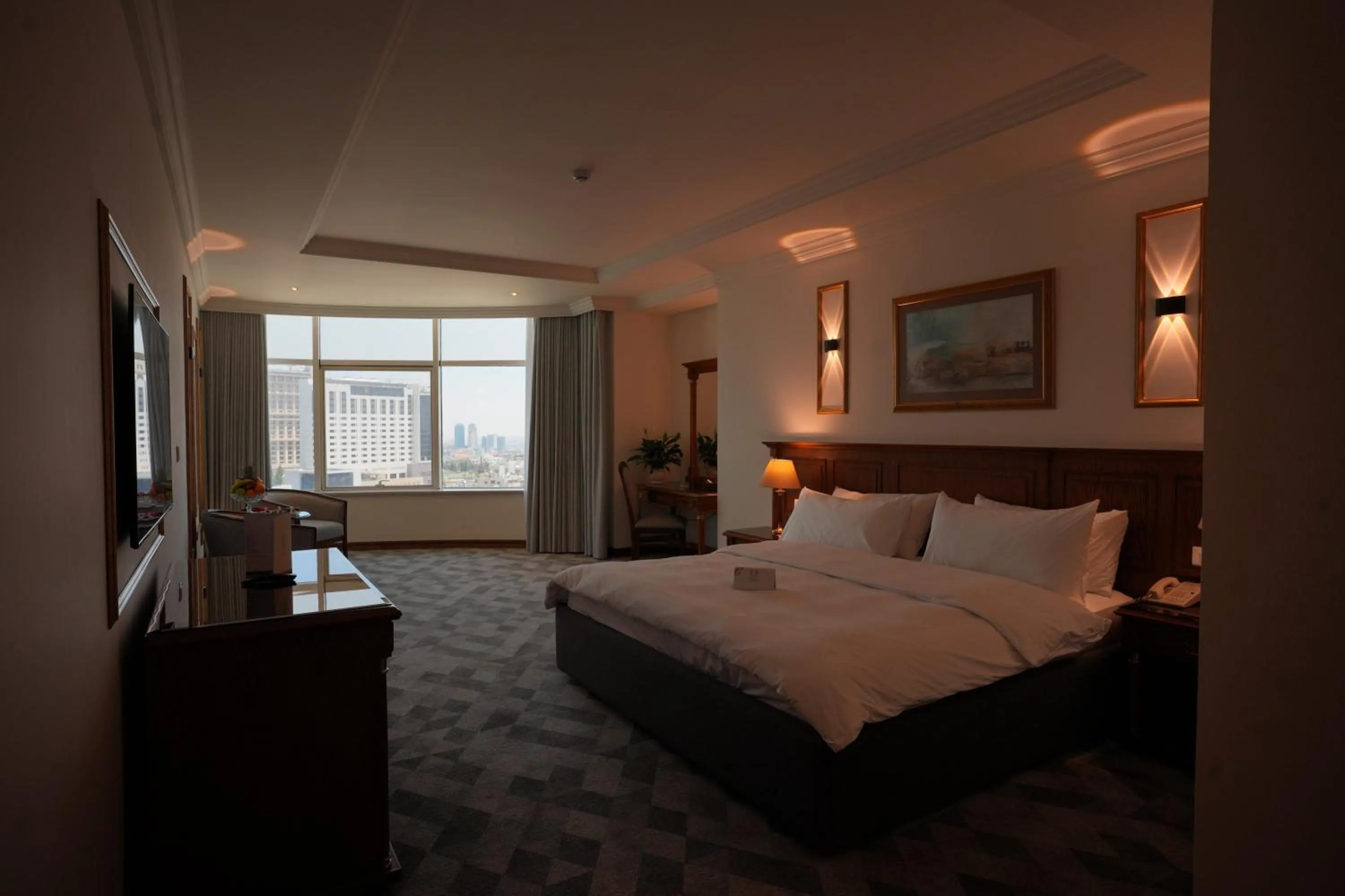 Bed in Bristol Hotel