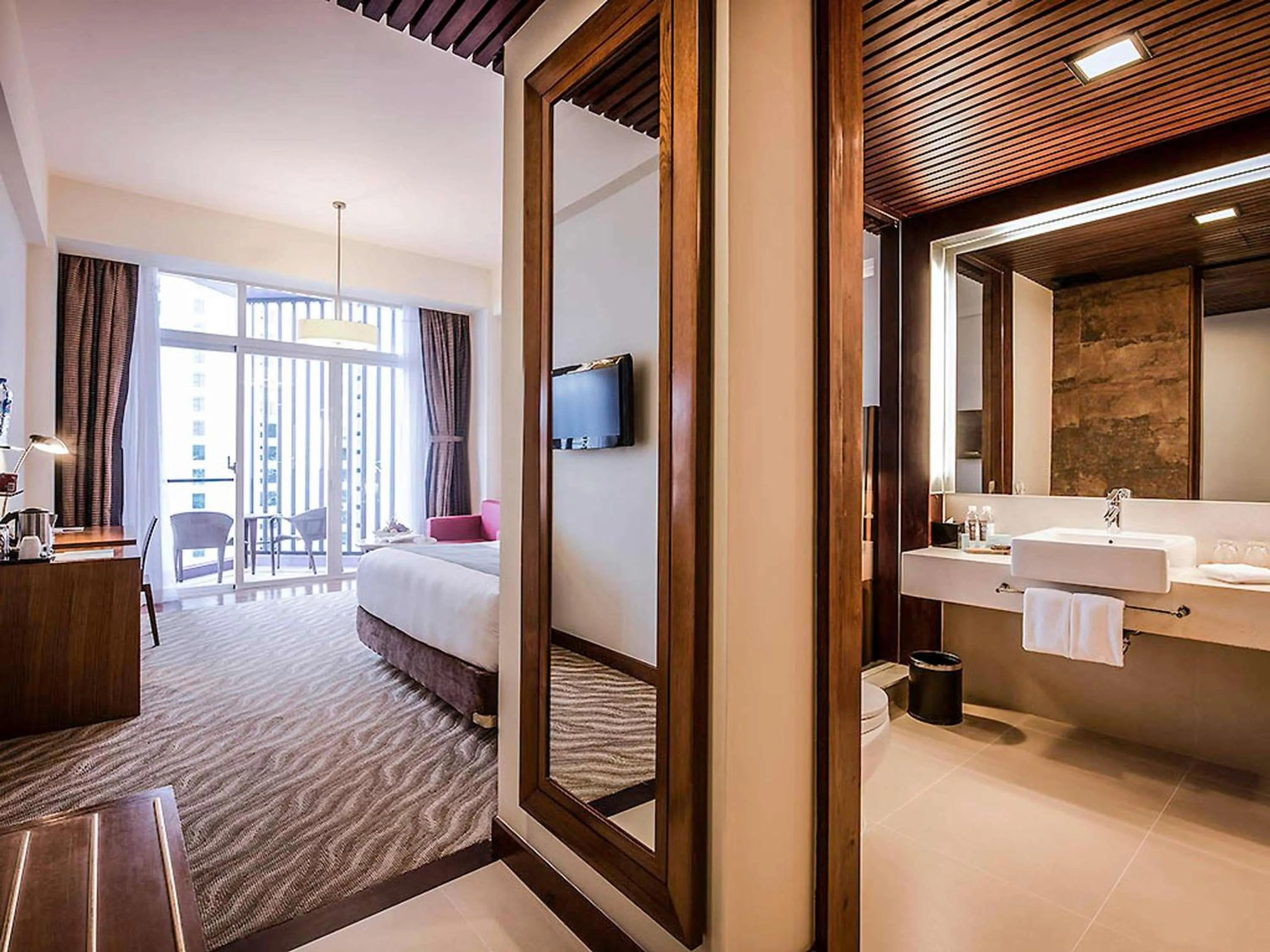 Bedroom, Bed in Novotel Nha Trang