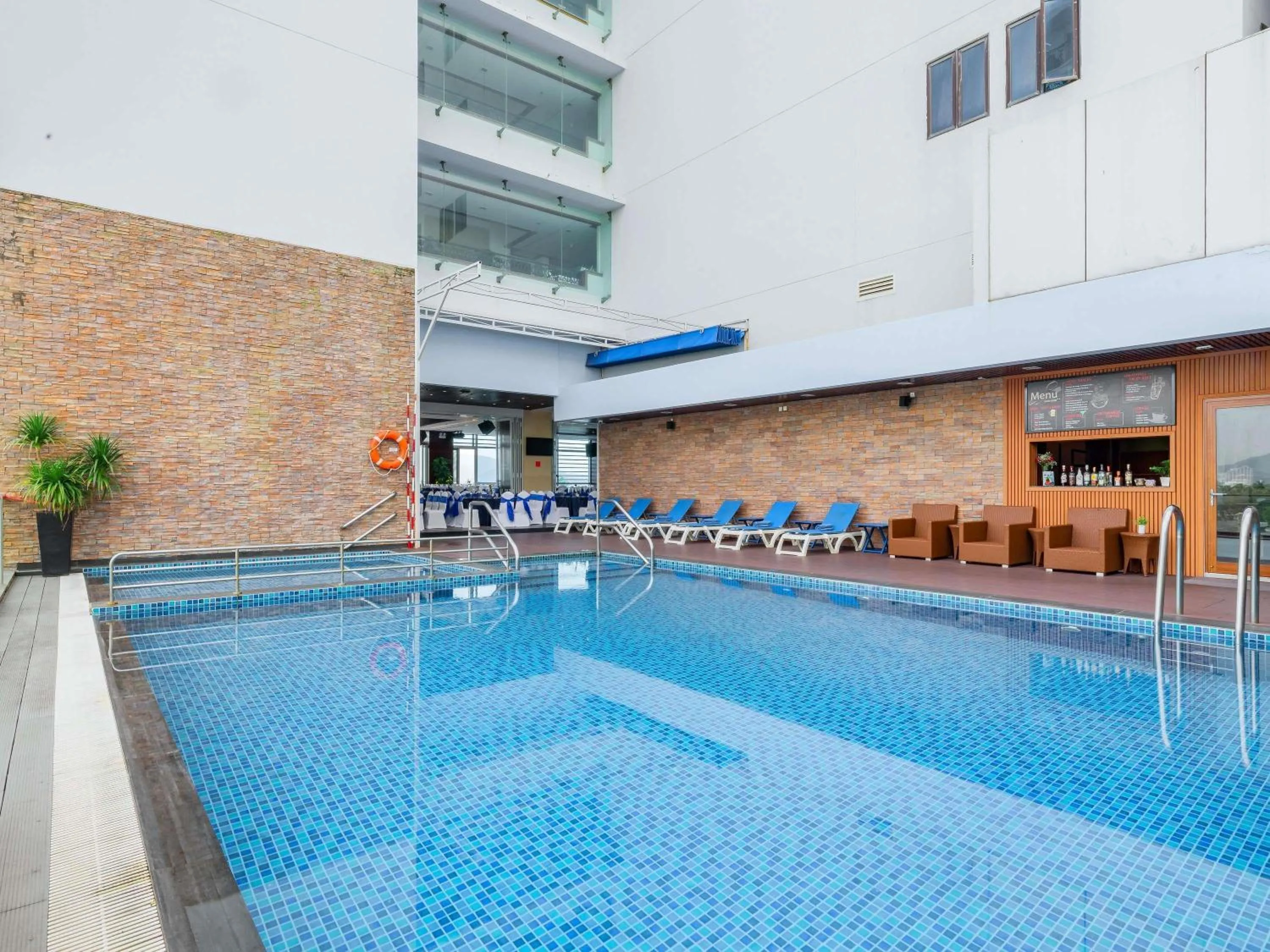 Lounge or bar in Novotel Nha Trang