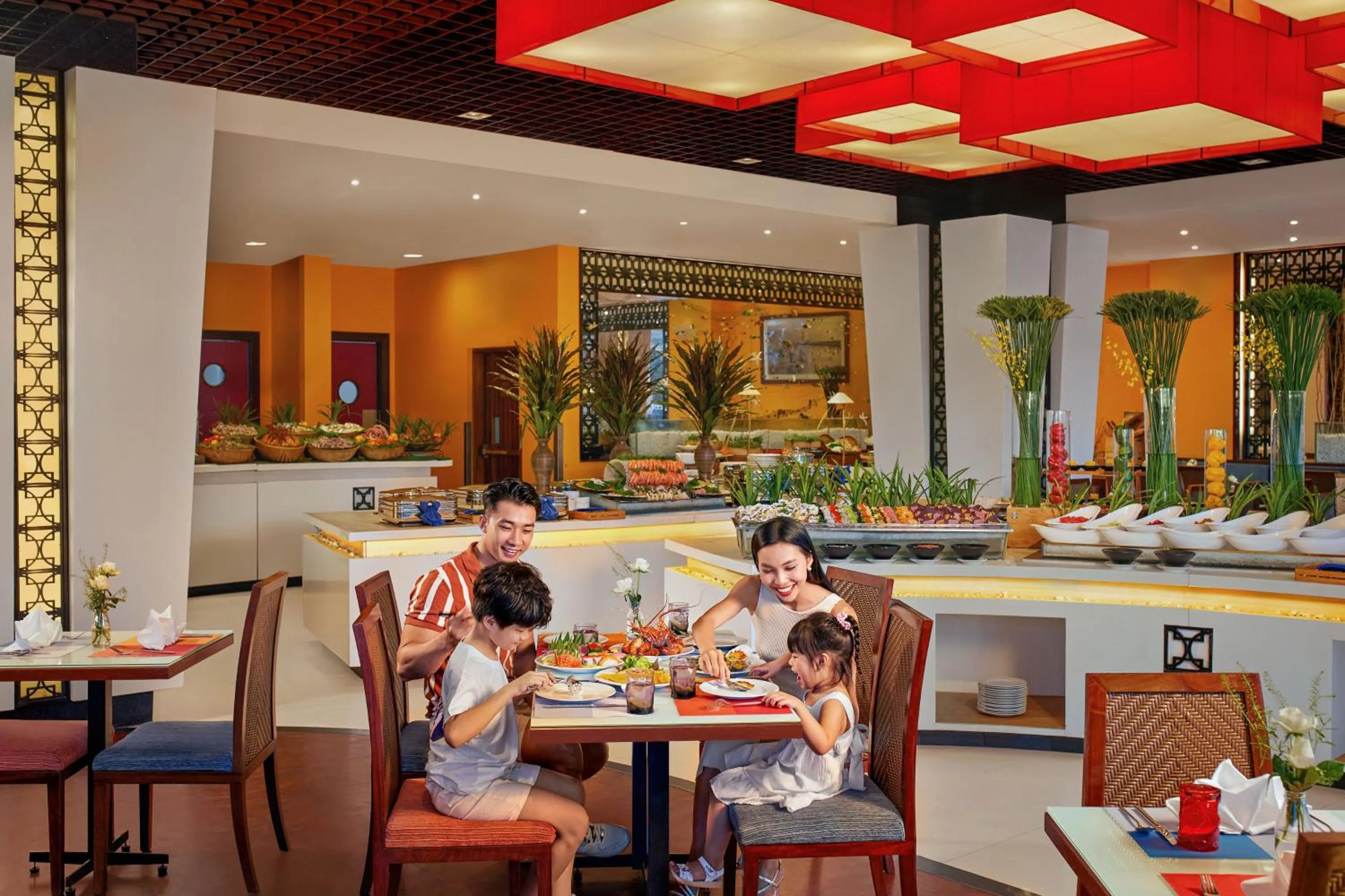 Restaurant/places to eat in Novotel Nha Trang