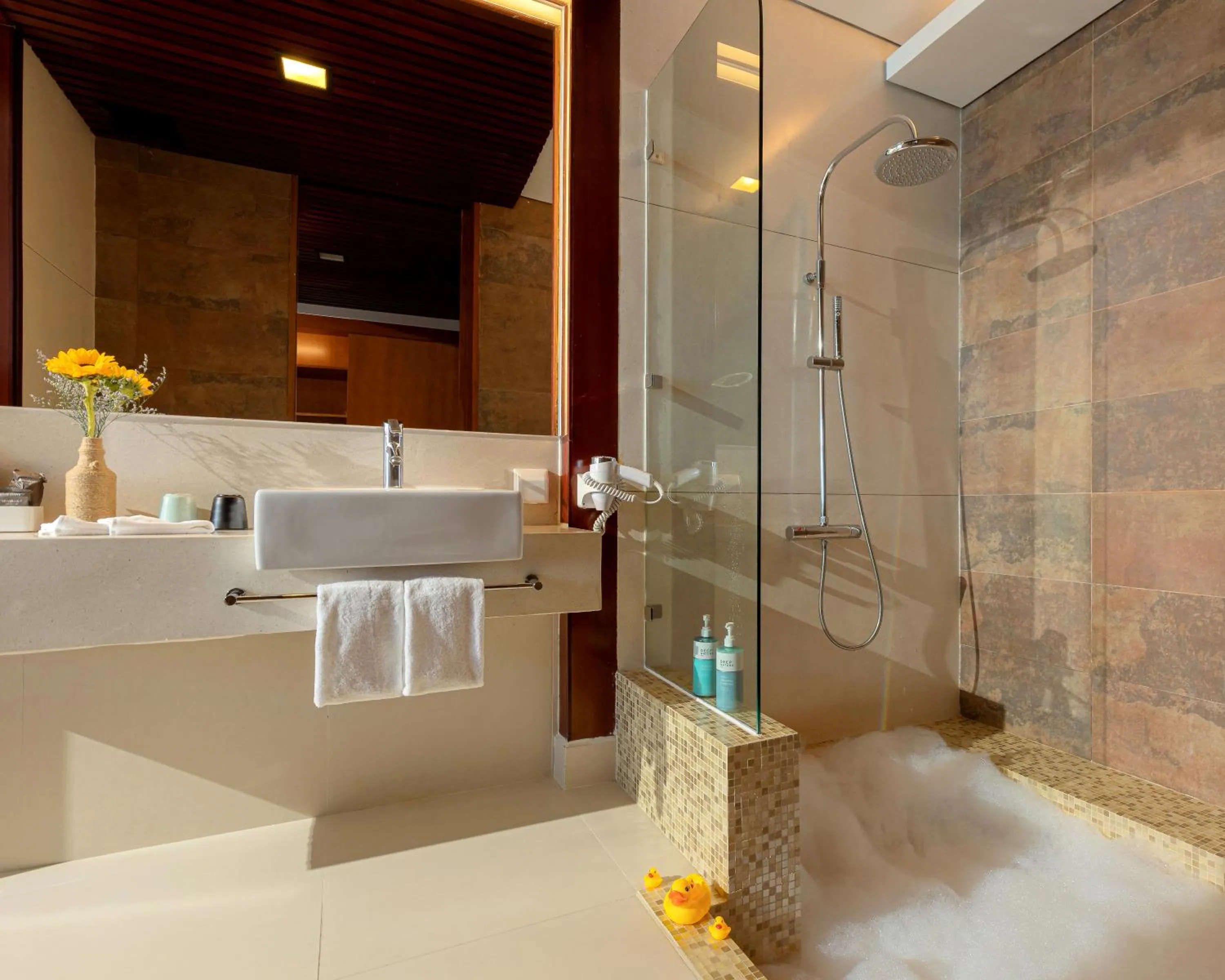 Toilet in Novotel Nha Trang