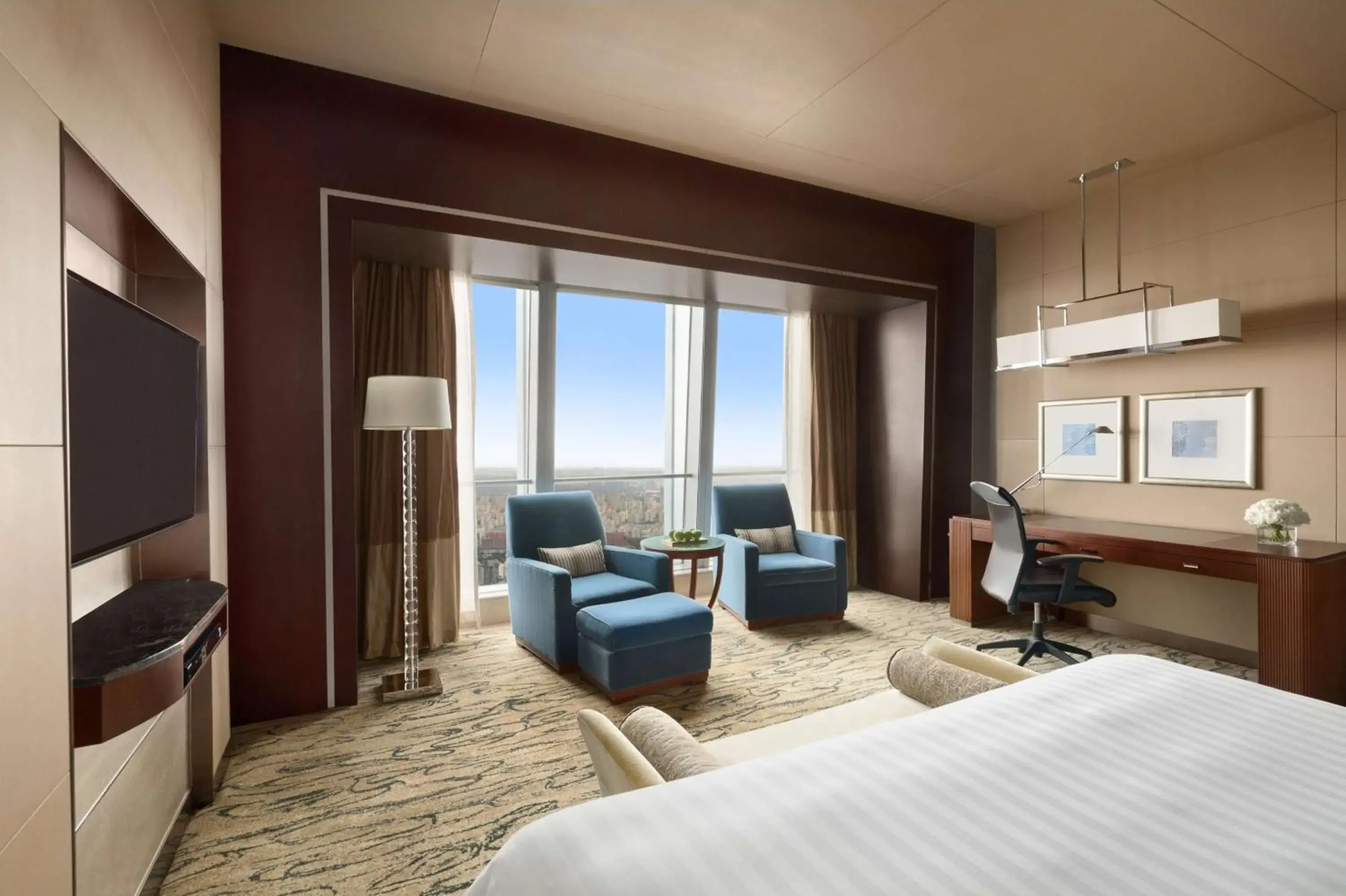 Executive King Room - single occupancy in China World Summit Wing, Beijing Executive King Room - single occupancy in China World Summit Wing, Beijing