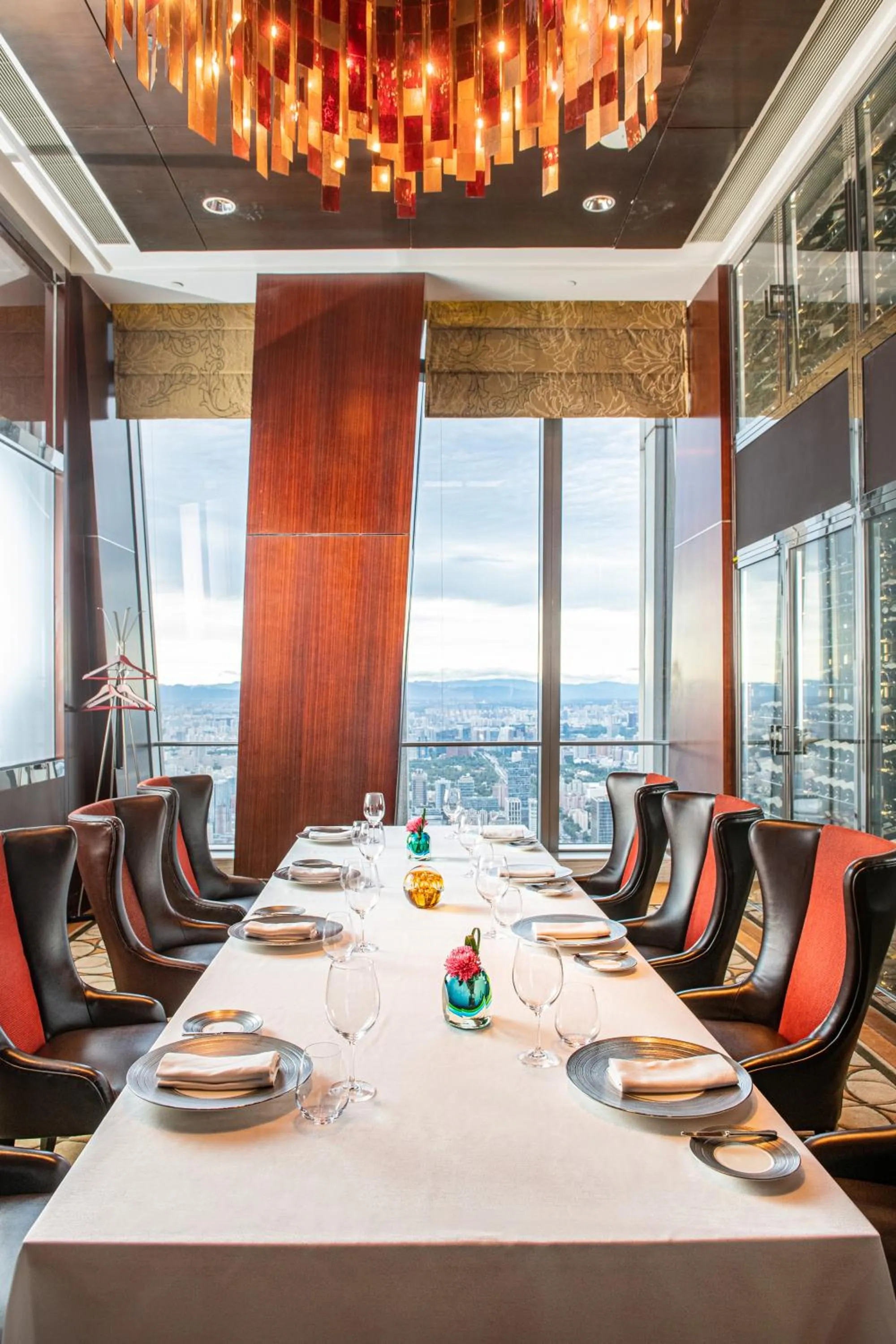 Restaurant/places to eat in China World Summit Wing, Beijing