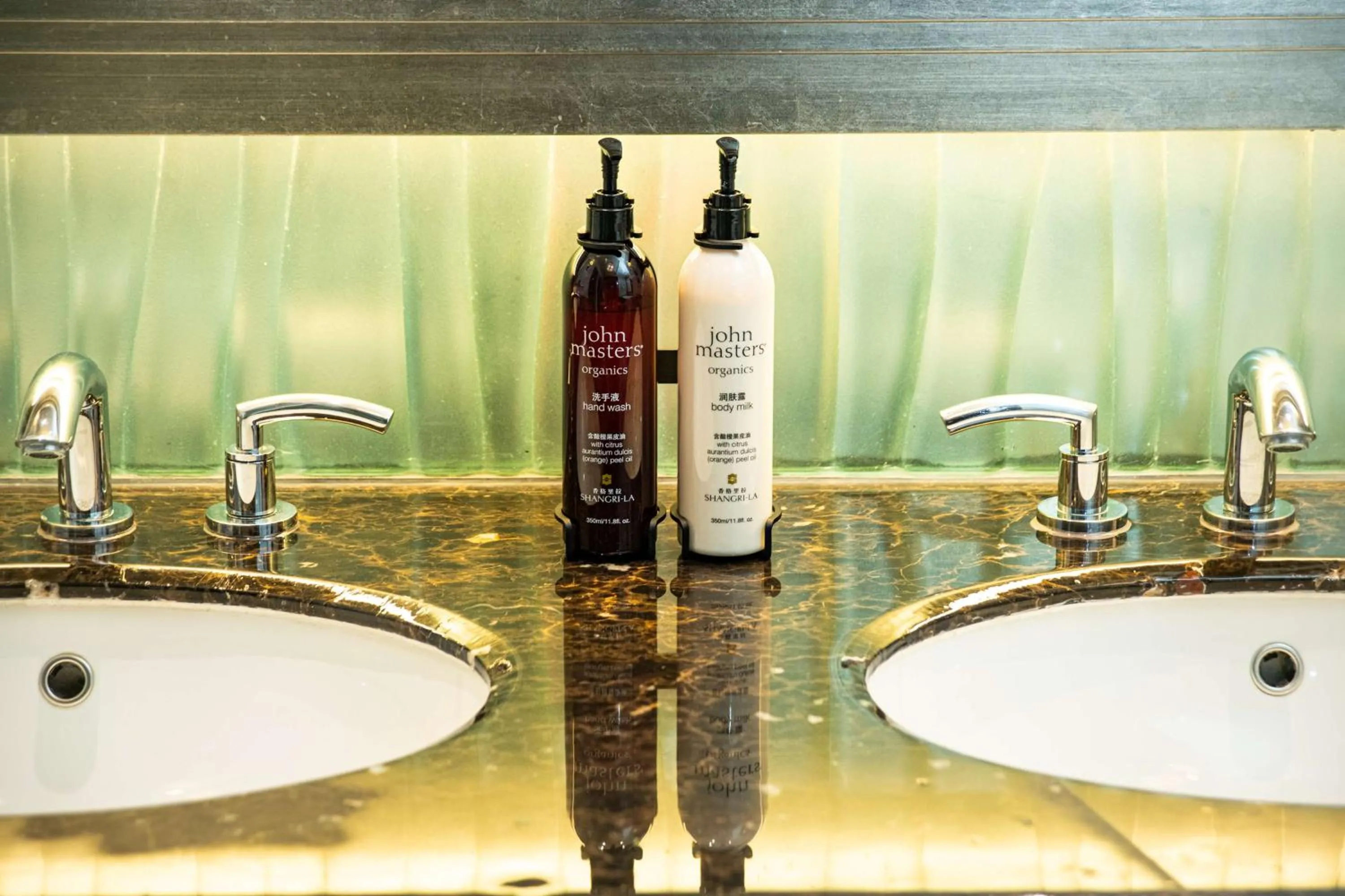 Bedroom in China World Summit Wing, Beijing