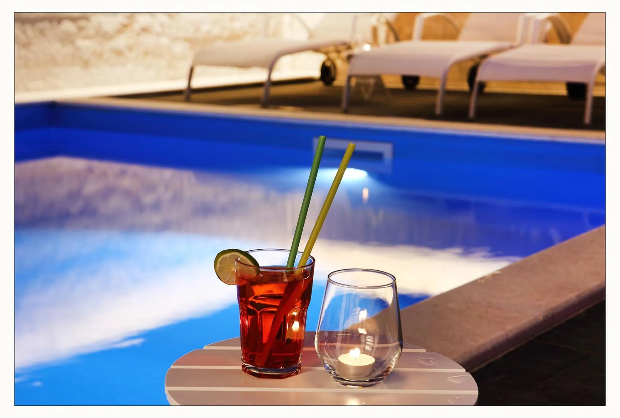 Swimming pool in Villa M