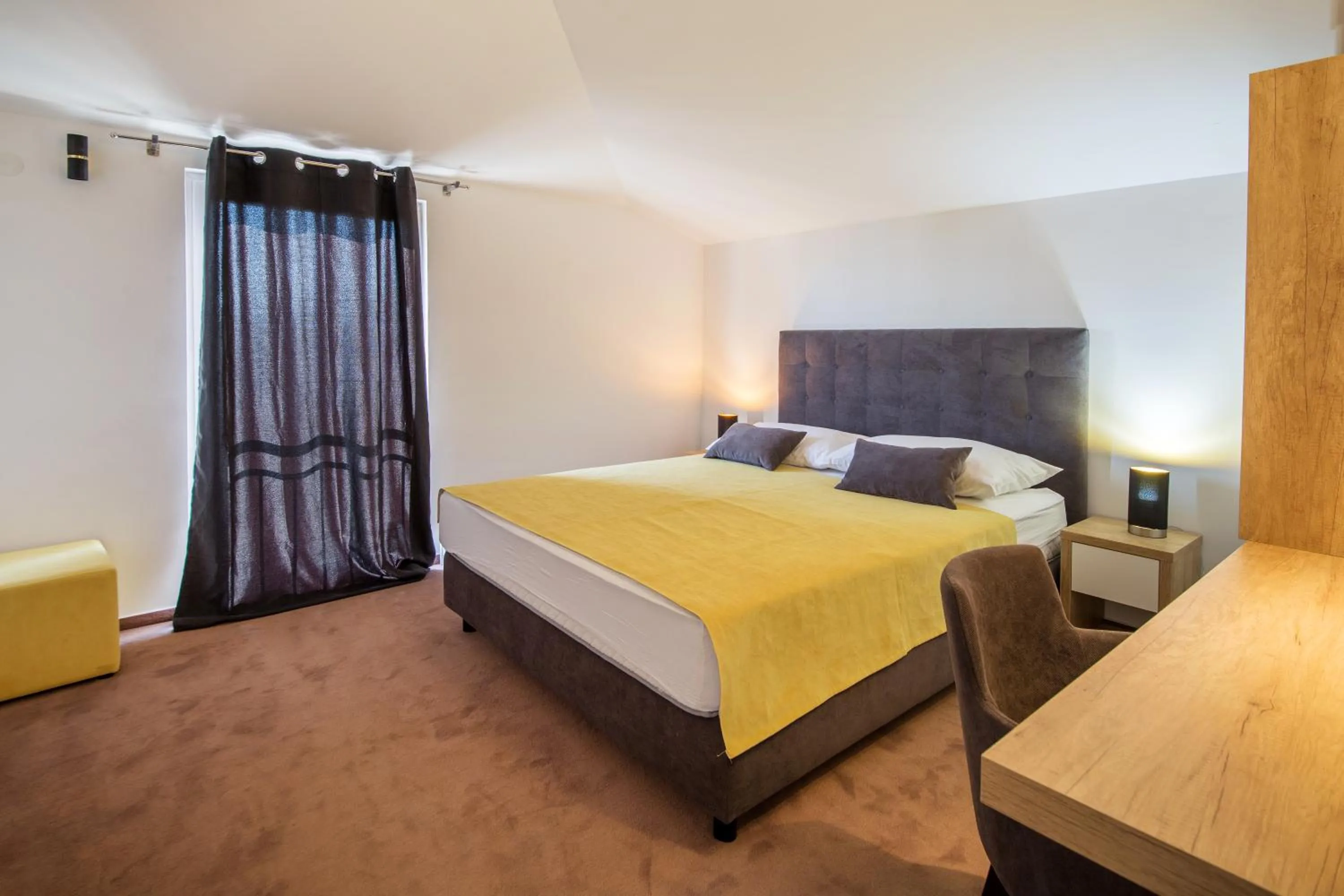 Bedroom, Bed in Villa M