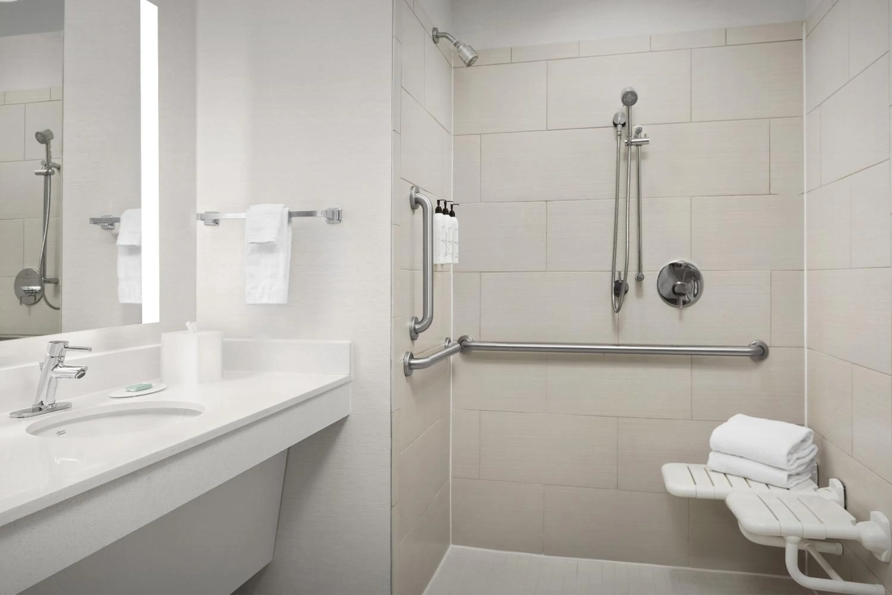 Shower in Fairfield Inn & Suites by Marriott Atlanta Stockbridge